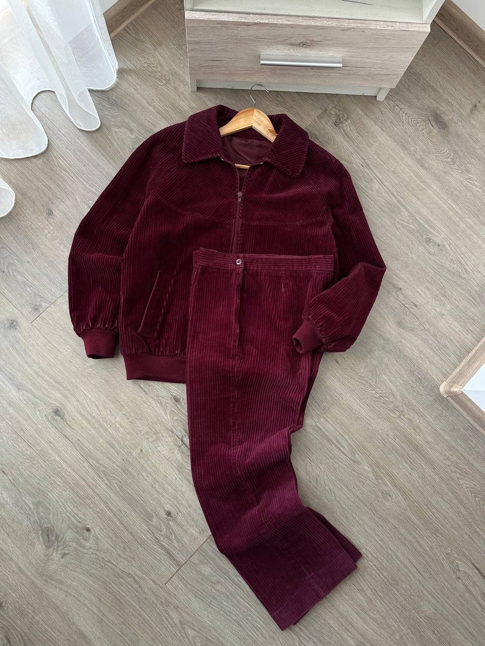 Japanese Brand × Vintage Vintage Switzerland TrackSuit Velvet Red Pants and Jacket Size M / US 6-8 / IT 42-44 - 8 Thumbnail