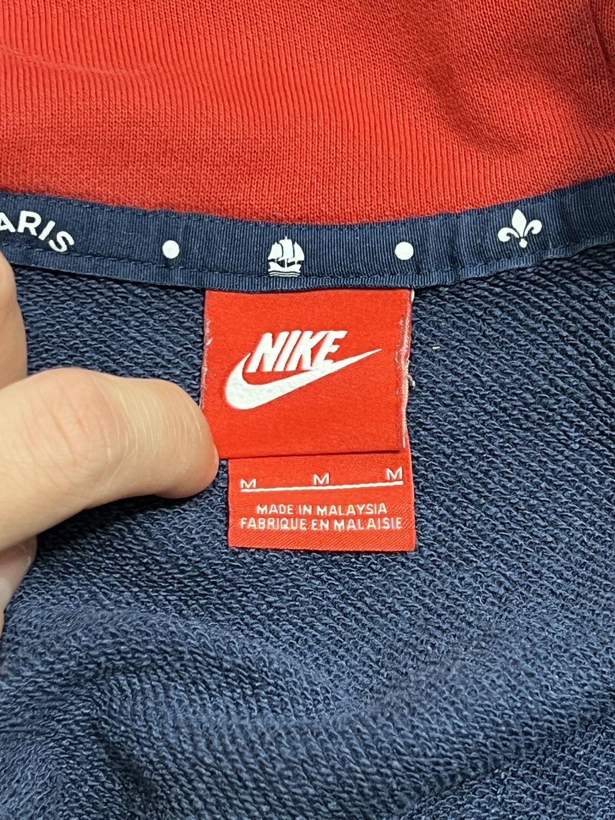 Nike × Vintage Nike x Psg zip Hoodie Eiffel Tower Washed style authentic Size US M / EU 48-50 / 2 - 6 Thumbnail