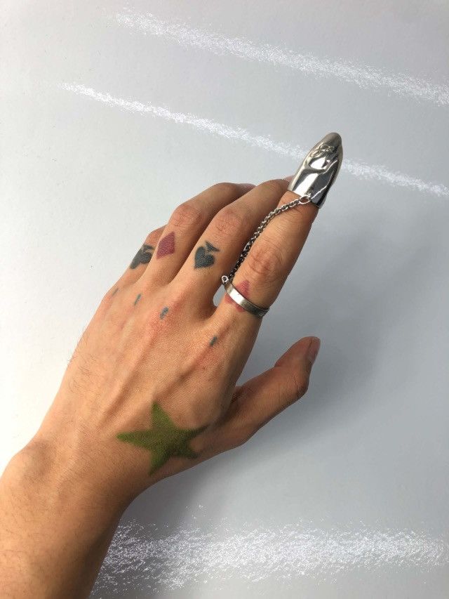 Takahiromiyashita The Soloist. Takahiromiyashita The Soloist Fingertip Ring Size ONE SIZE - 1 Thumbnail