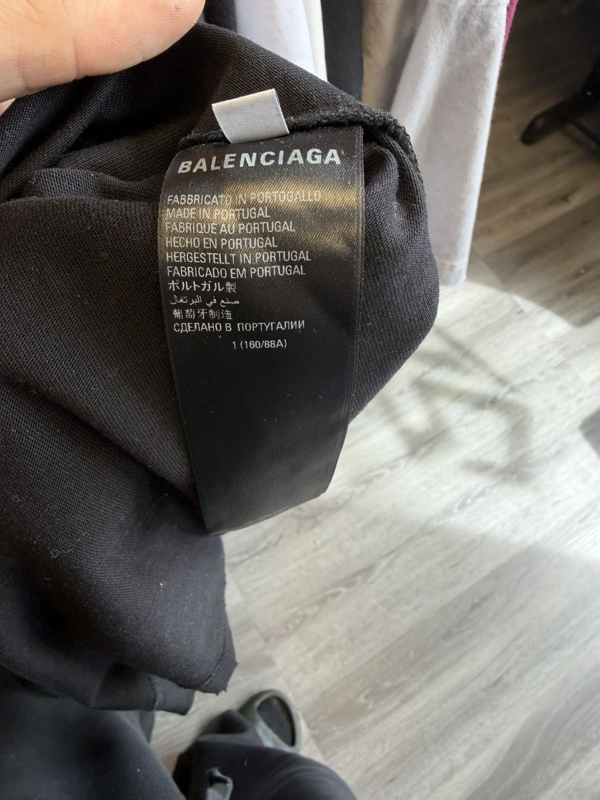 Balenciaga Balenciaga Boxy Logo Print L/S T-shirt Size US XL / EU 56 / 4 - 4 Thumbnail