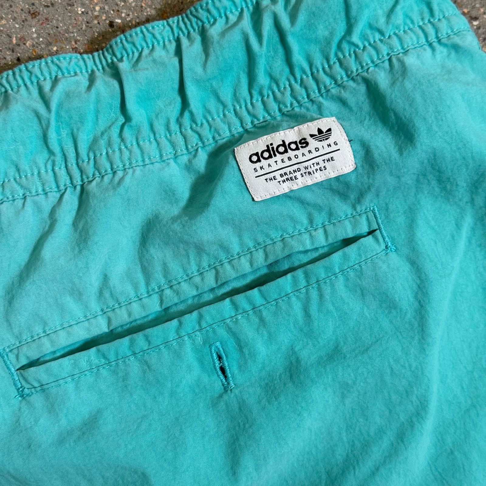 Adidas Adidas Skateboarding 2018 Teal Mesh Shorts XL Street Trefoil Size US 36 / EU 52 - 9 Thumbnail