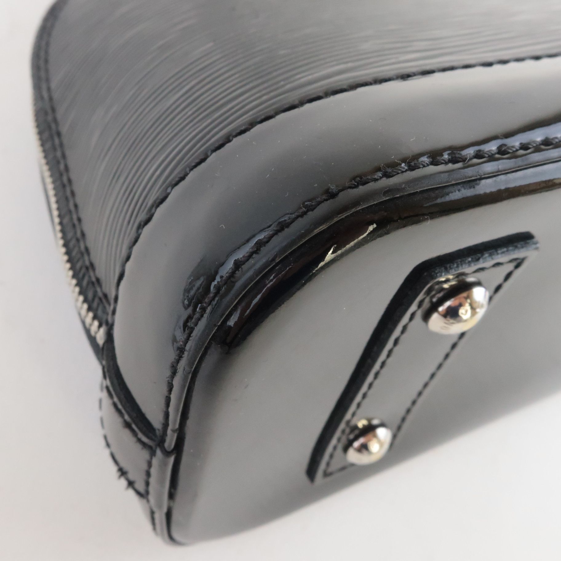 Louis Vuitton Louis Vuitton Black Noir Epi Electric Alma BB Bag Size ONE SIZE - 10 Thumbnail