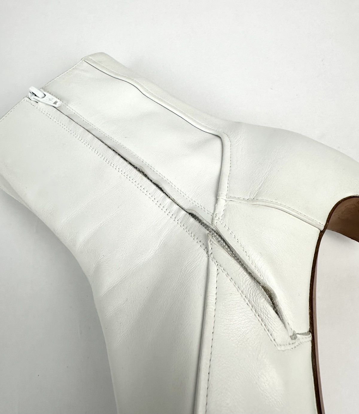 Maison Margiela Maison Margiela - Line 22 Boot Heels White Leather Side Zip Size US 9 / IT 39 - 8 Thumbnail