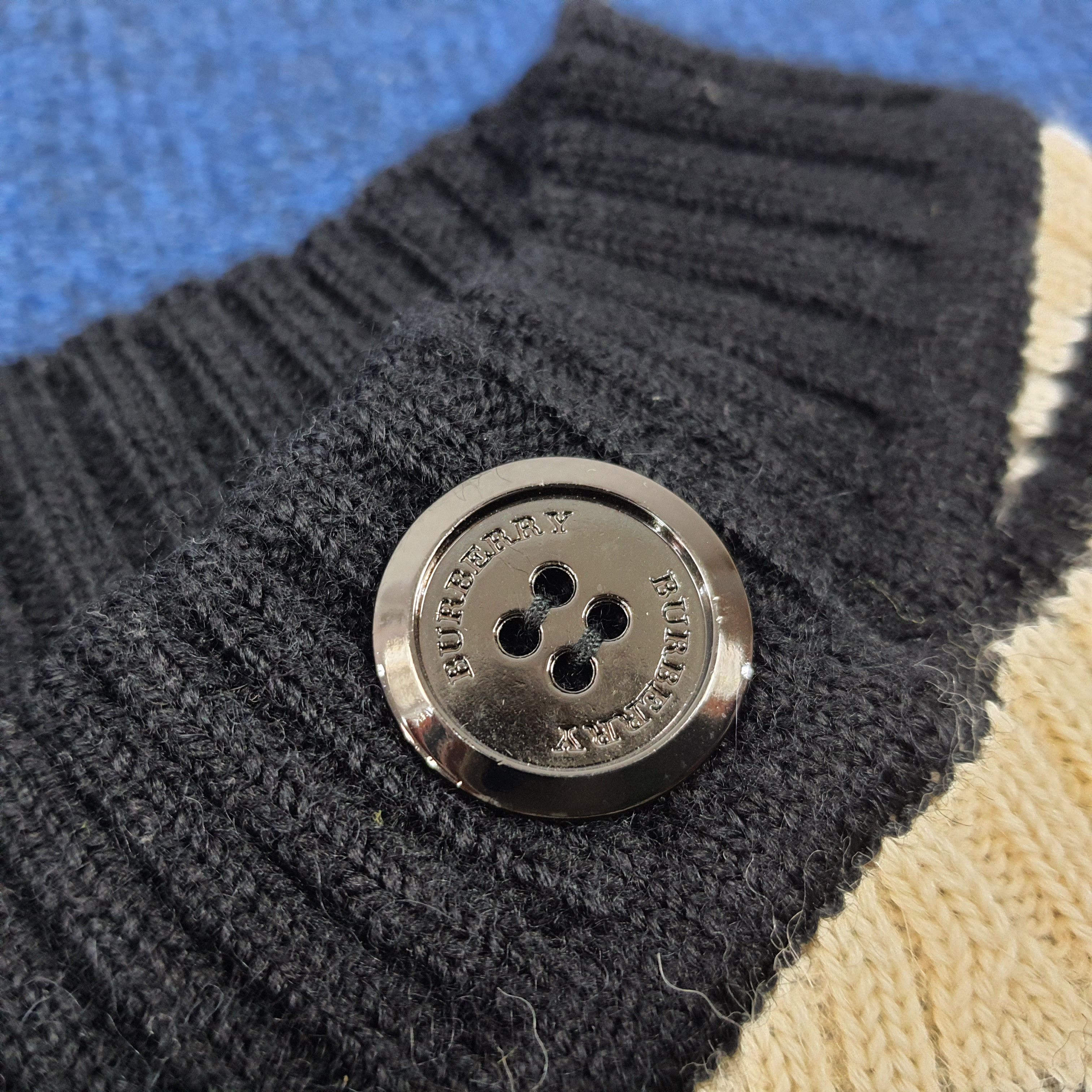 Burberry × Vintage Vintage Burberry Knitted Long Sleeve Winter Shirt Size XXS / US 00 / IT 34 - 4 Thumbnail