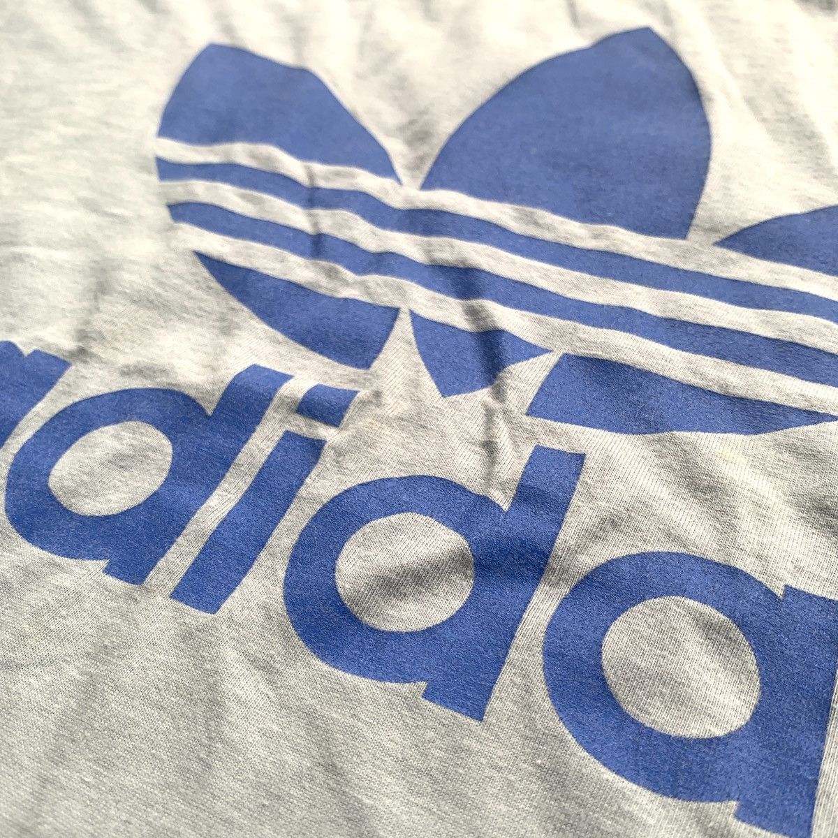 Adidas VTG ADIDAS 3 STRIPES LOGO TSHIRT Size US M / EU 48-50 / 2 - 3 Thumbnail