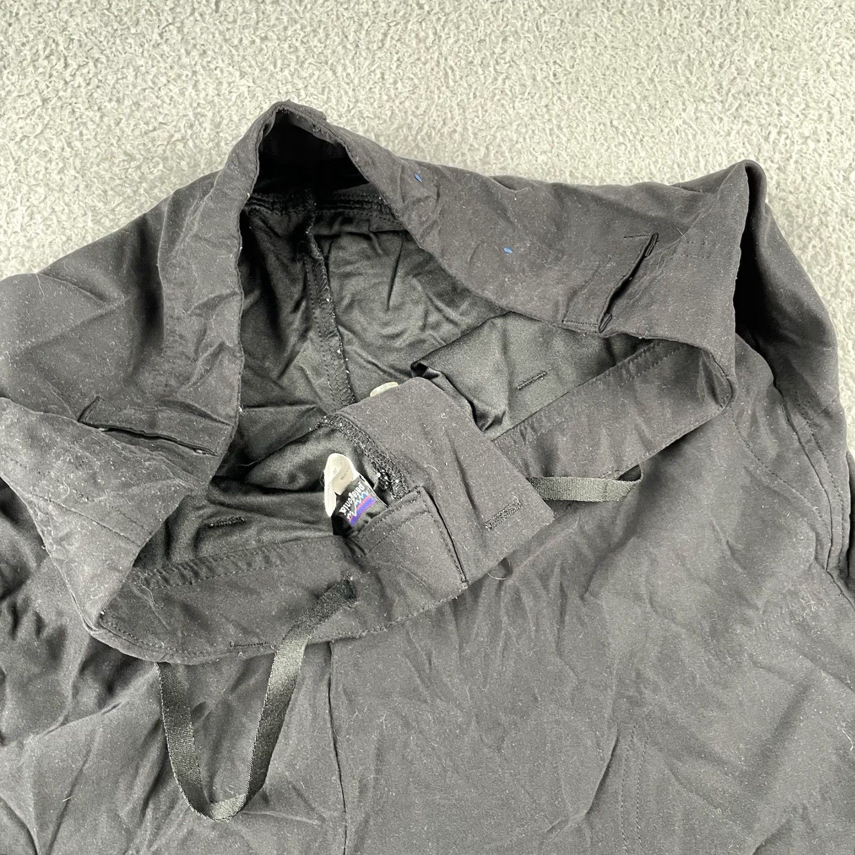 Patagonia Patagonia Women’s 12 Black Activewear Skirt Long Drawstring Polyester EUC Size 34" / US 12 / IT 48 - 4 Thumbnail