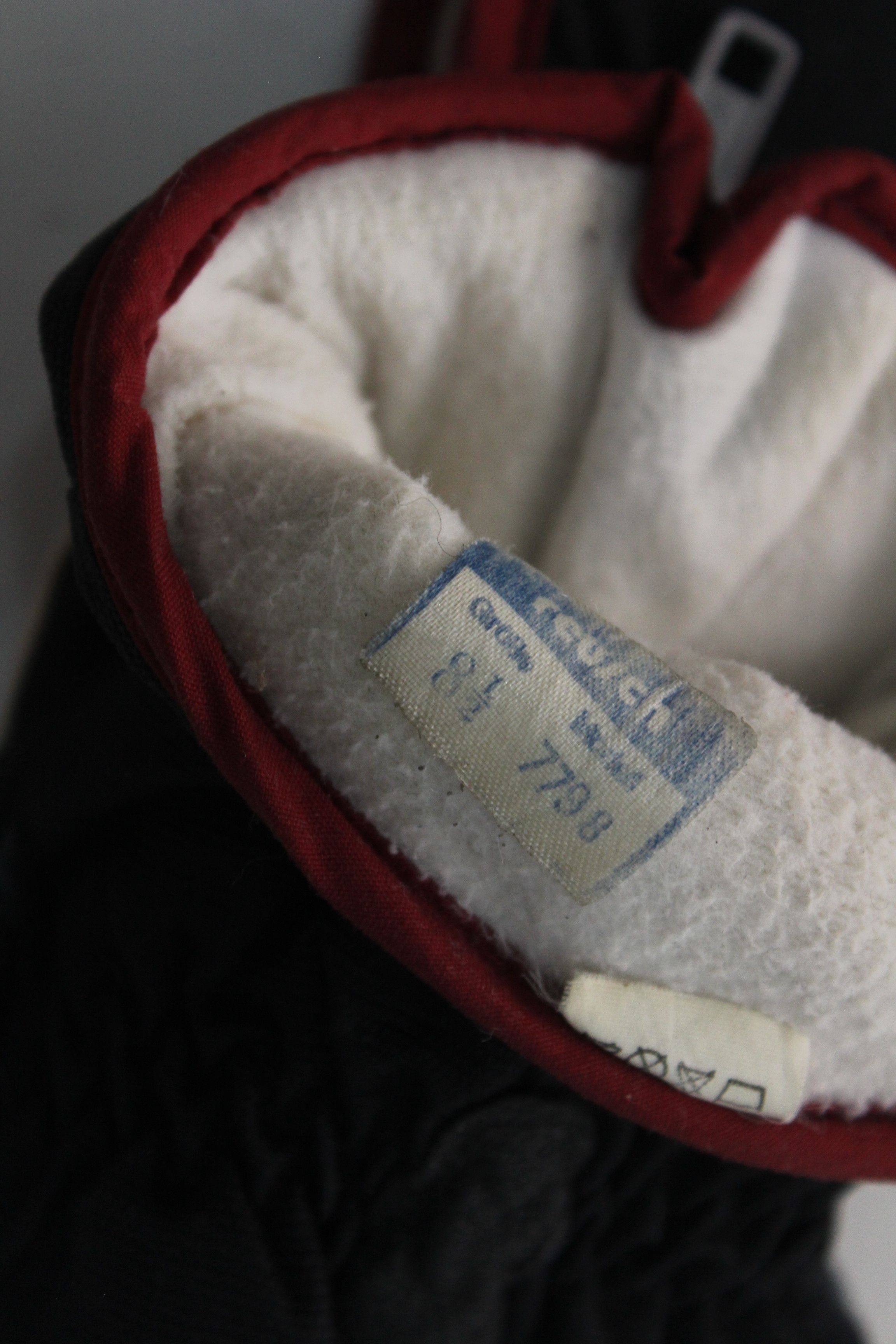 Vintage Reusch Racing Ski Gloves Size 8.5 Vintage Rare Hype Size ONE SIZE - 6 Thumbnail