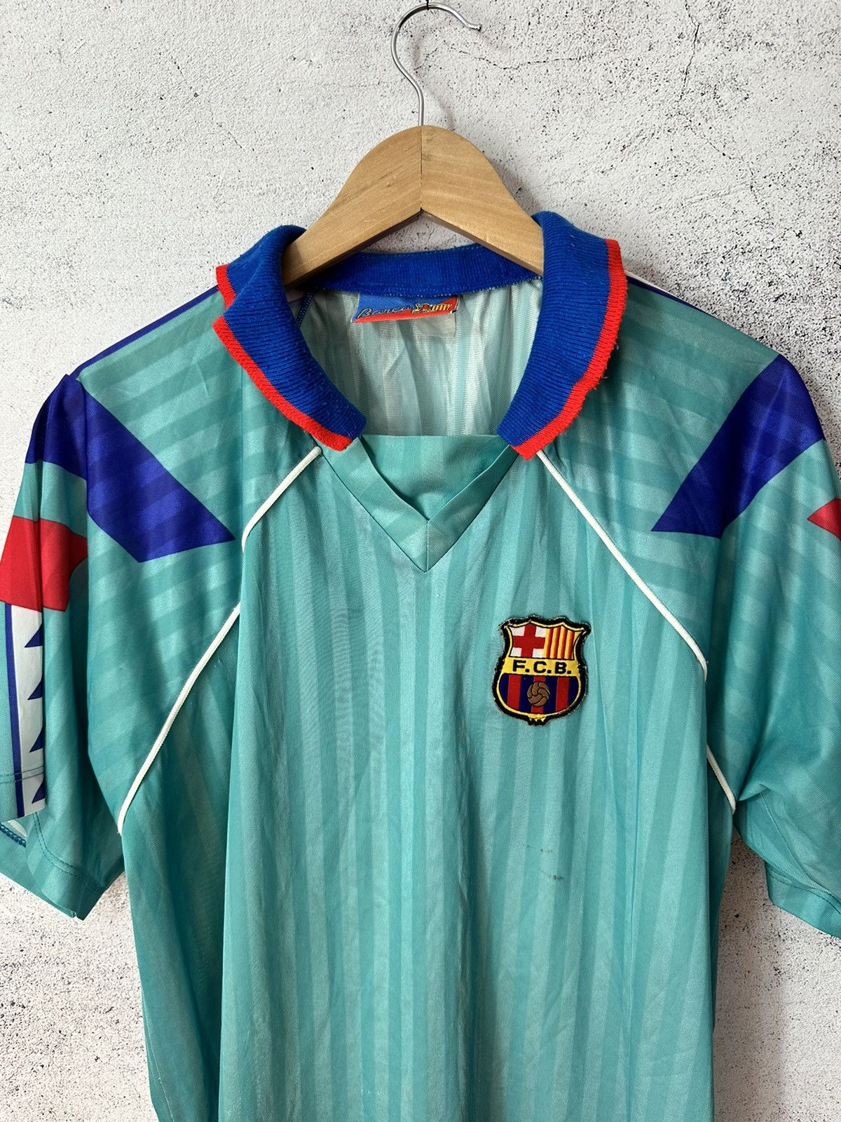 Other Barca Fan Jersey Size US XL / EU 56 / 4 - 4 Thumbnail
