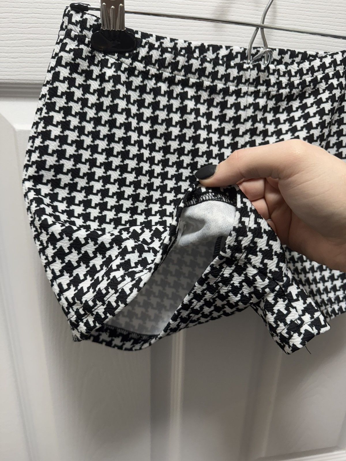 Japanese Brand Japanese Shorts Cute Sawtooth Y2K Girl Black White Size 28" / US 6 / IT 42 - 3 Thumbnail