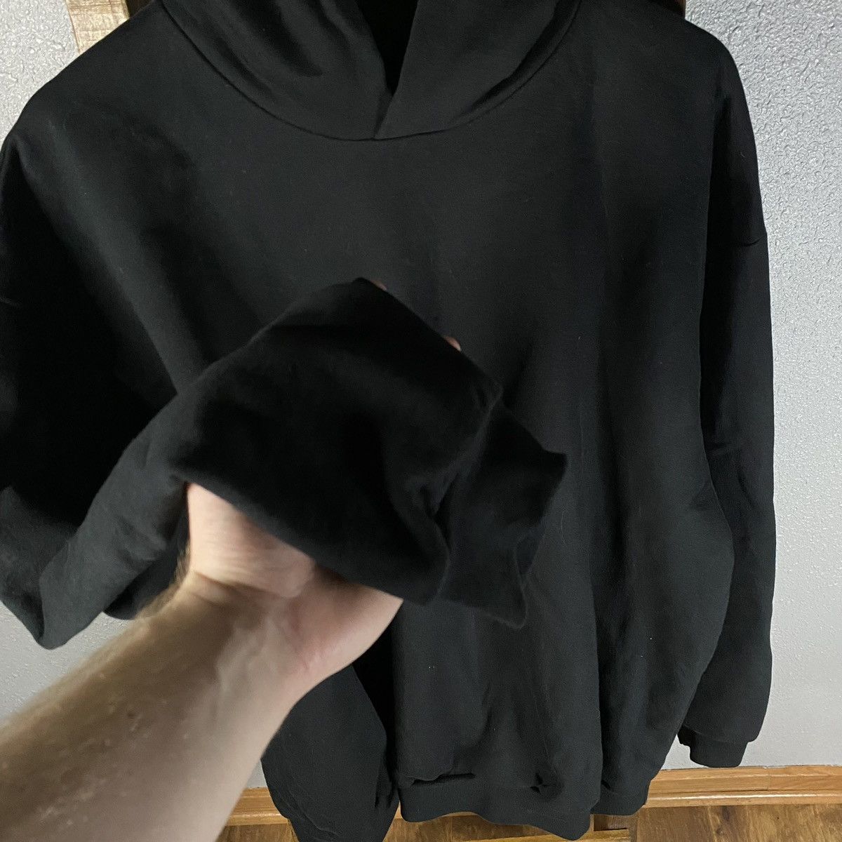 Kanye West Yeezy All Black Lightweight Hoodie size 2 Size US L / EU 52-54 / 3 - 6 Thumbnail
