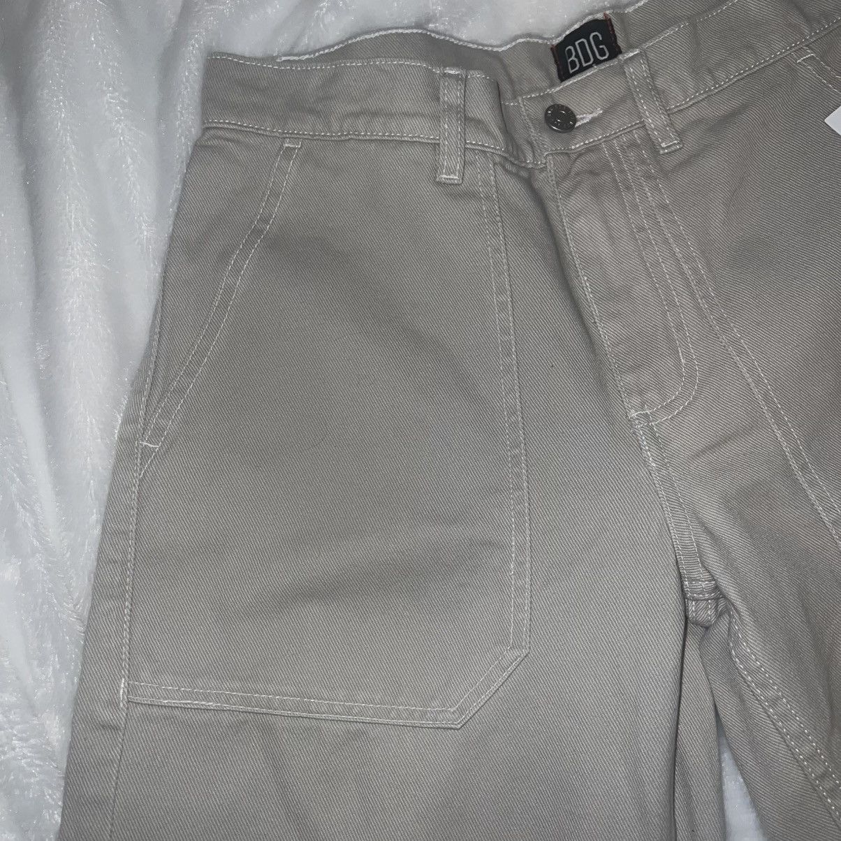 Bdg BDG Urban Outfitters 27” waist Light Khaki Jeans NWT Size US 27 - 4 Thumbnail