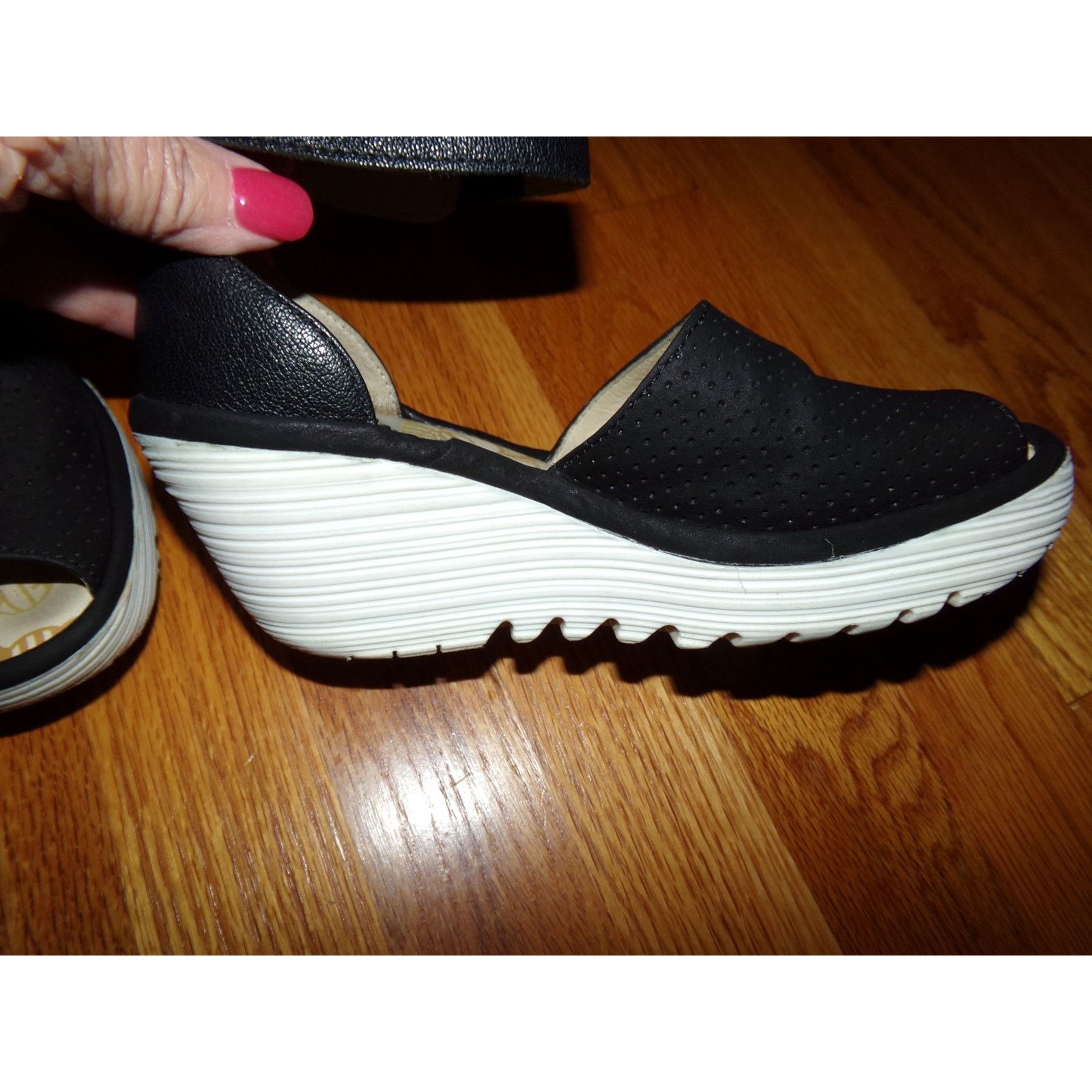 Fly London Fly London ankle strap wedge sandals 36 Excellent over $200 Size US 5.5 / IT 35.5 - 5 Thumbnail