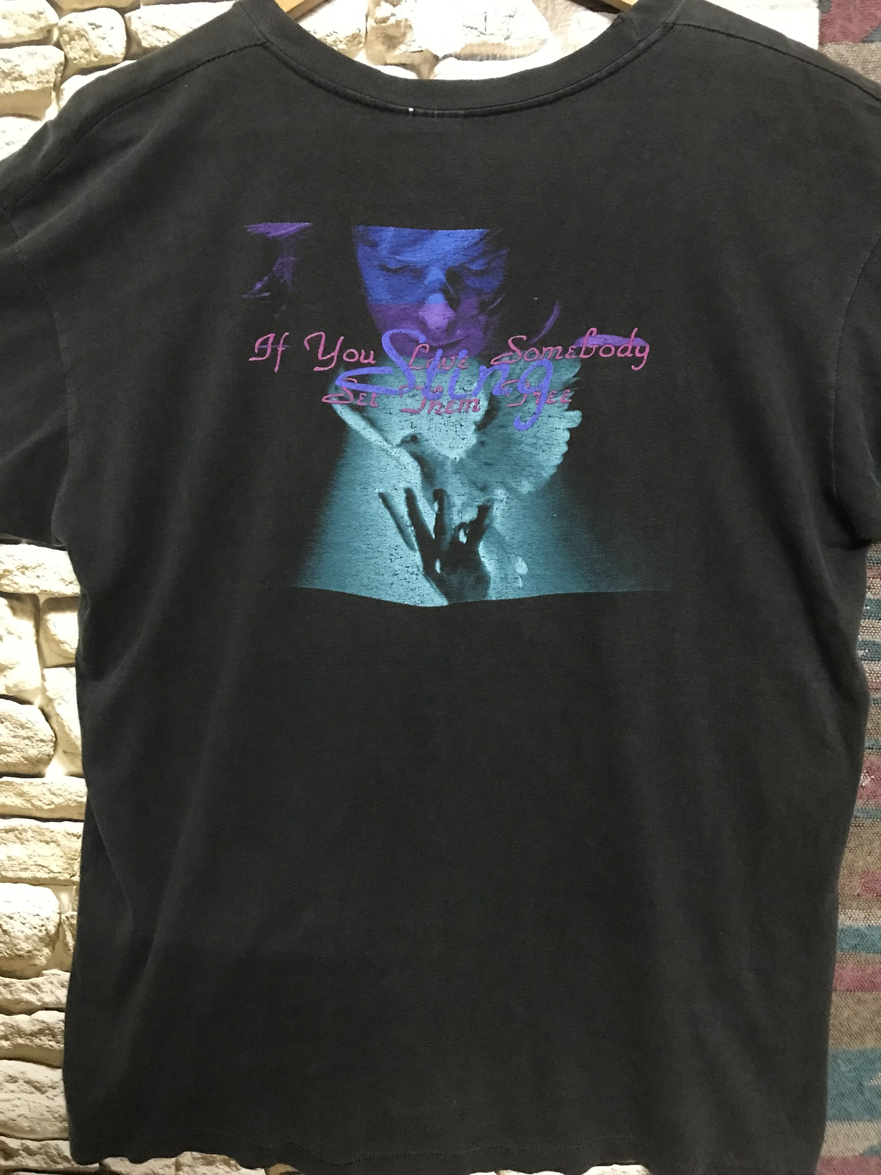 Vintage Vintage Distres Sting Set Them Free Band Tees Size US L / EU 52-54 / 3 - 4 Thumbnail