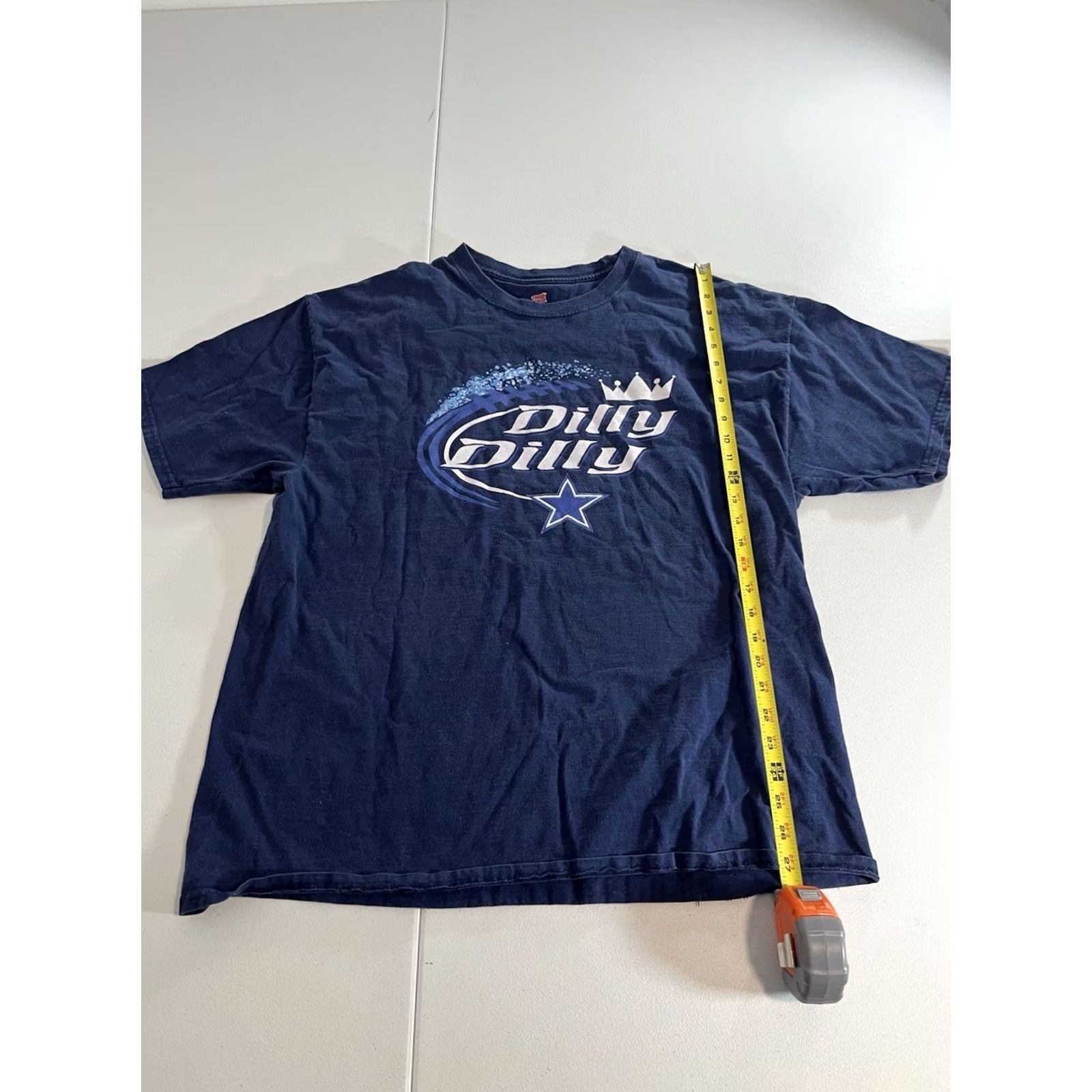 Hanes Bud Light Dilly Dilly Dallas Cowboys Hanes T-Shirt 2XL Mens Blue Cowboy Size US XXL / EU 58 / 5 - 3 Thumbnail
