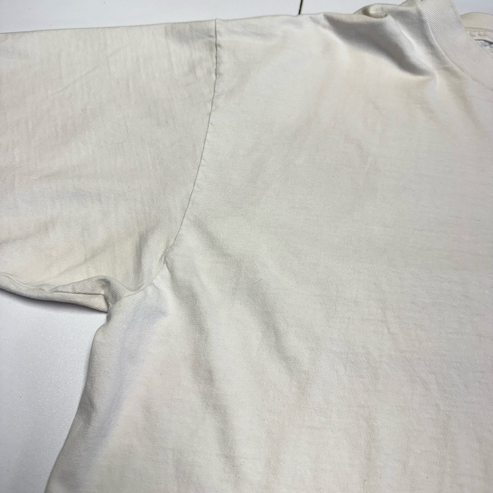 Vintage Vintage Banana Boat Sun Screen T Shirt Mens XL Size US XL / EU 56 / 4 - 5 Thumbnail