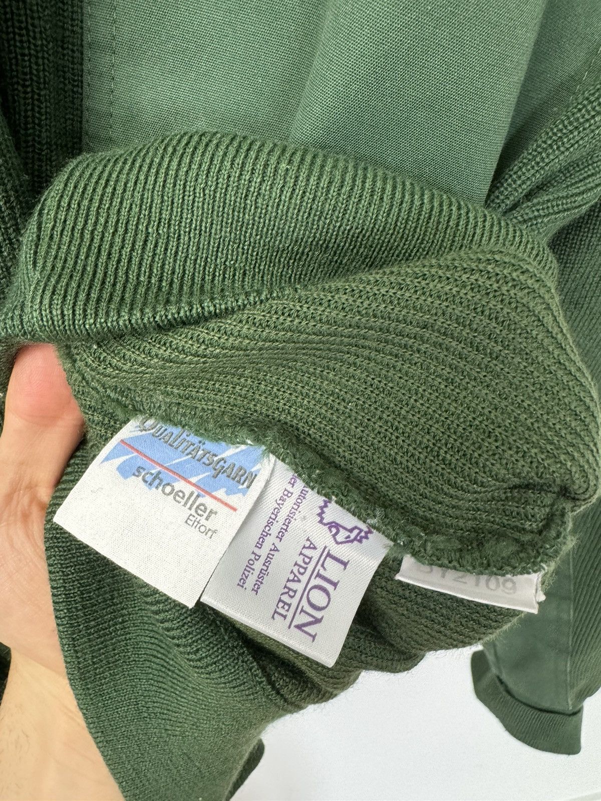 Vintage Avant Garde Polizei Knit Sweater German Police Wool Green Size US L / EU 52-54 / 3 - 5 Thumbnail