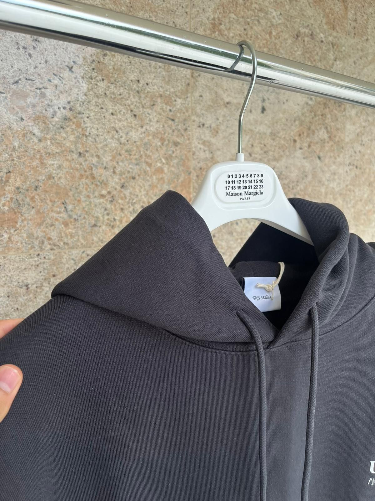 Vetements Unicorn Logo Hoodie in Black Size US M / EU 48-50 / 2 - 6 Thumbnail