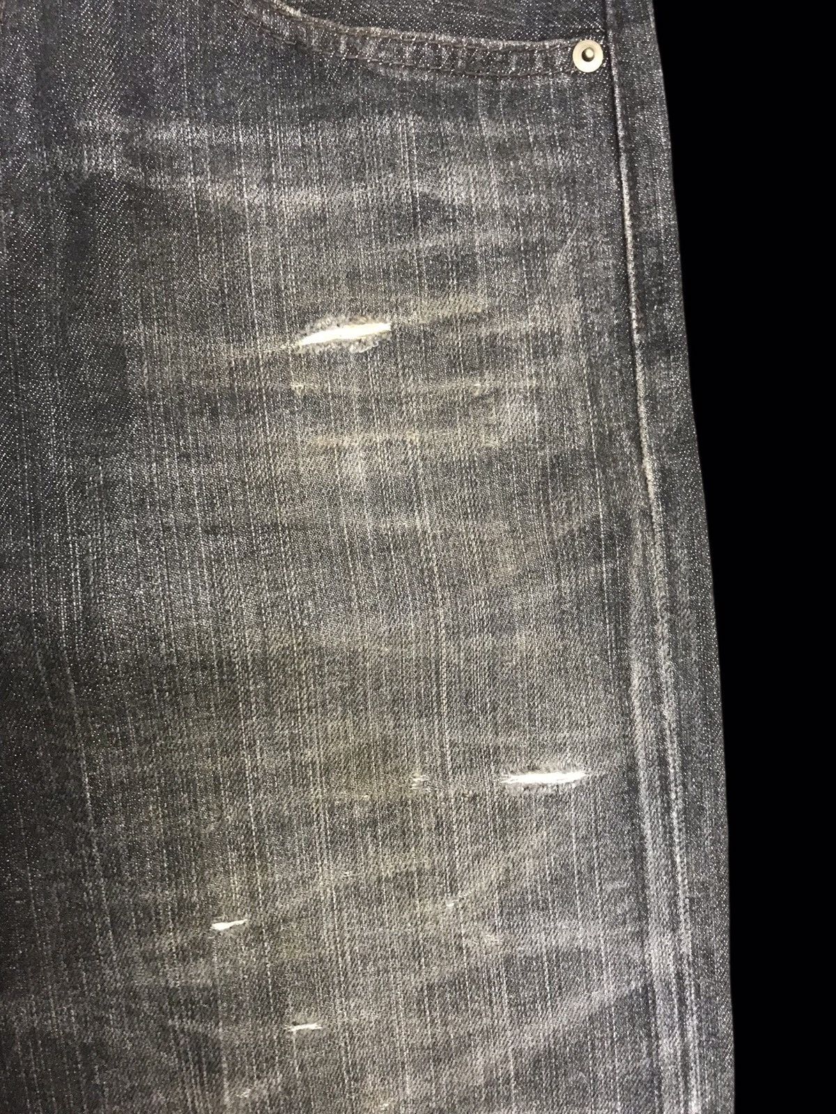 Japanese Brand uniqlo Japan Distressed Denim Crazy Fades/Crease F125 Size US 31 - 9 Thumbnail