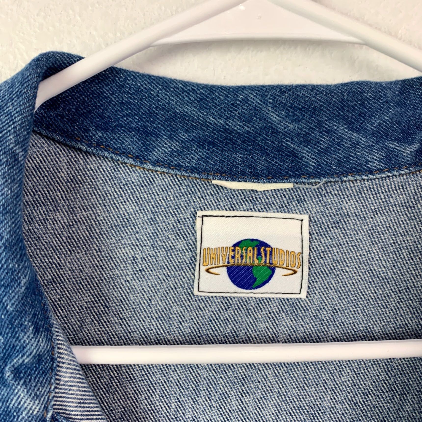 Vintage VINTAGE Universal Studios Embroidered Button Denim Jacket Chest 52 Jacket Men 2XL Blue 90s Casual Oversized 2XL Chest 52 Denim Size US 39 - 4 Thumbnail