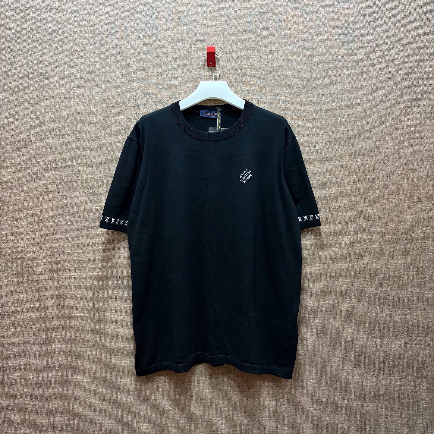 Louis Vuitton Louis Vuitton Jacquard Logo T-Shirt Size XXL Size US XXL / EU 58 / 5 - 1 Thumbnail
