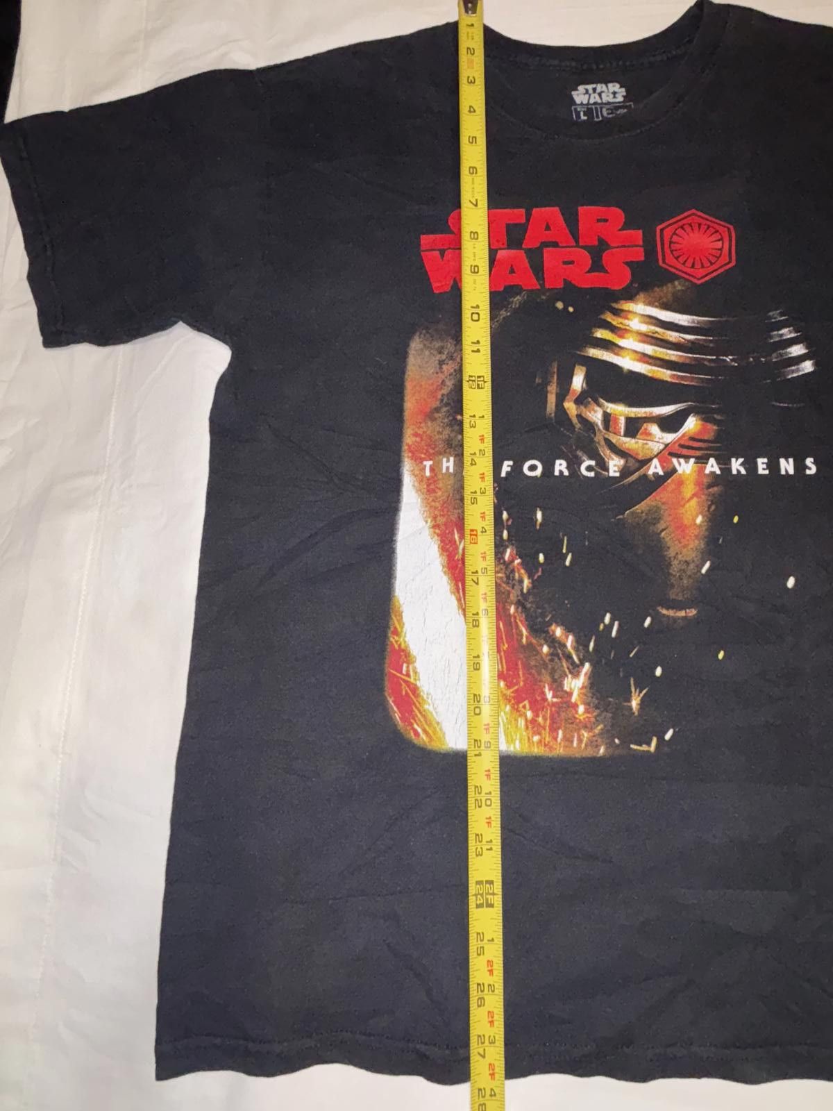 Star Wars Vintage Star Wars: The Force Awakens T-Shirt Size L Size US L / EU 52-54 / 3 - 6 Thumbnail