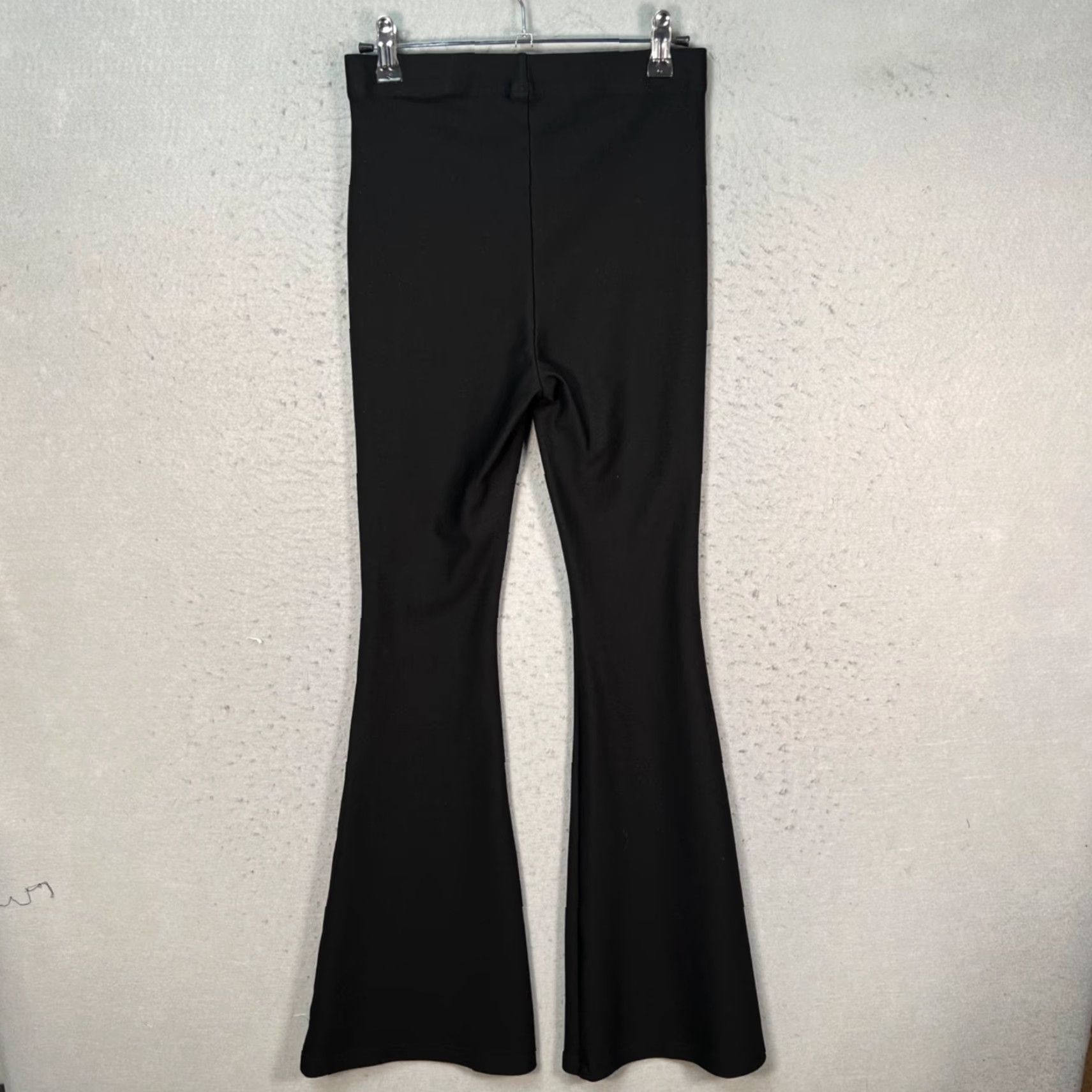Vintage Commons Womens Small Black Flared Pants Casual Front Flat High Rise Inseam 31 In Stretch Pocketless (If No Pockets) Regular Size S Women Pants Size 28" / US 6 / IT 42 - 2 Thumbnail