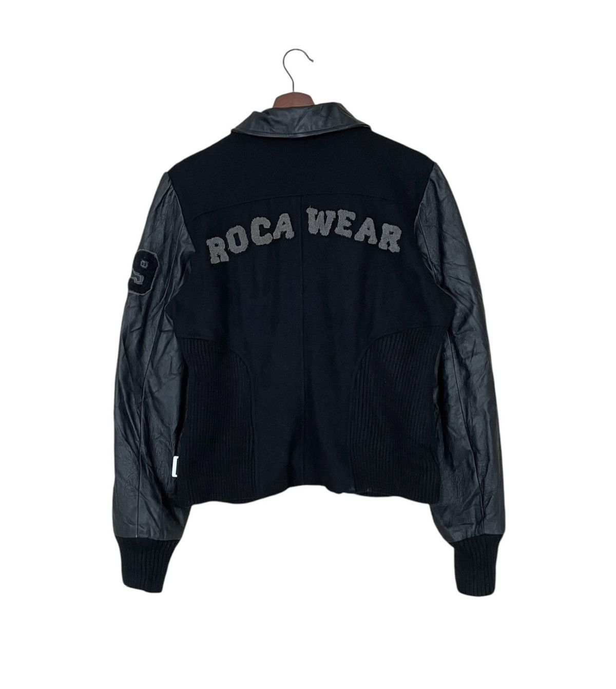 Rocawear × Vintage Vintage Brand Rocawear Big Logo Varsity Jacket 1990s Size US L / EU 52-54 / 3 - 2 Thumbnail