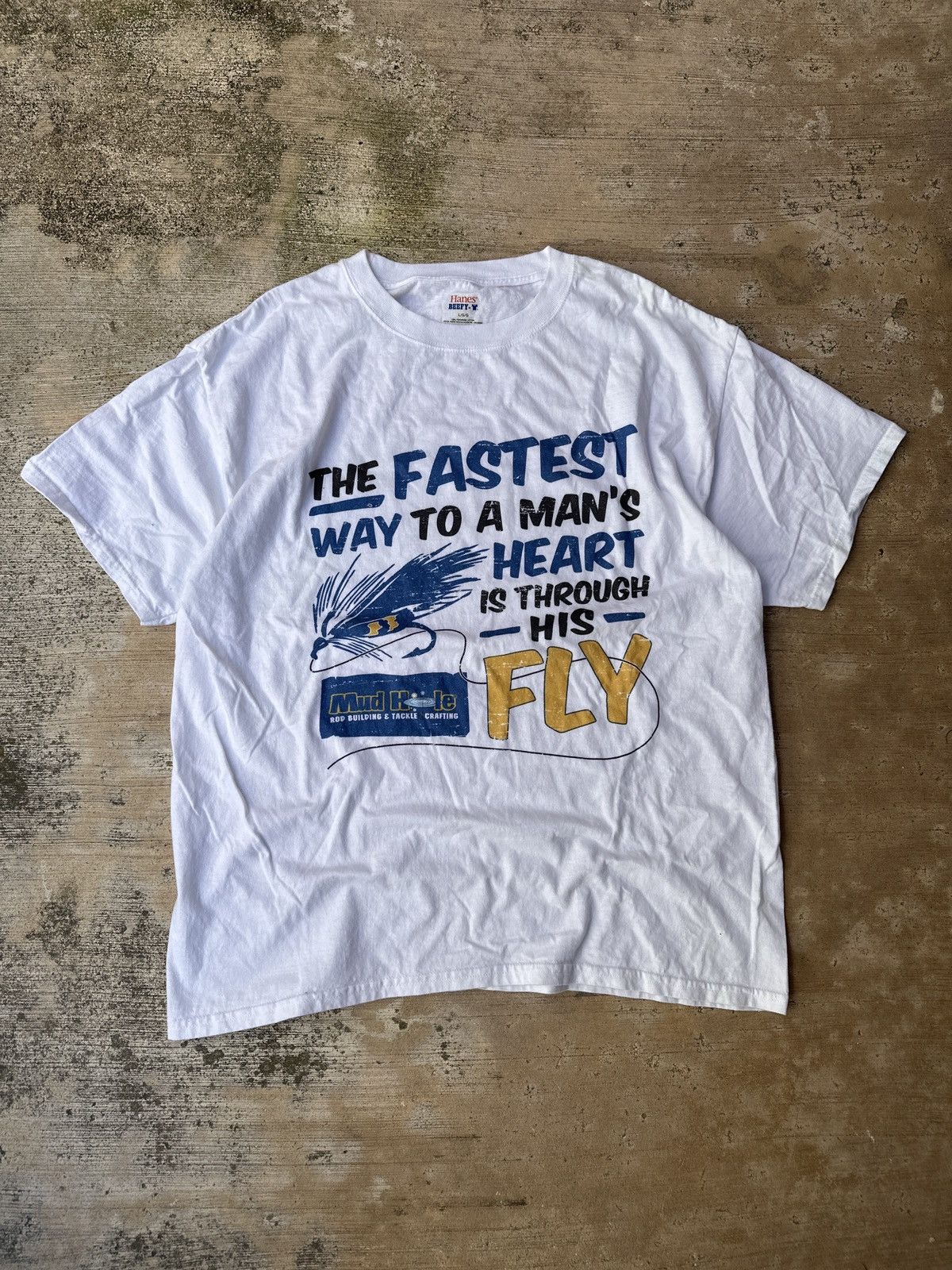 Vintage Vintage 90s Humor Joke T-Shirt Fishing Fly man’s heart Size US L / EU 52-54 / 3 - 1 Thumbnail