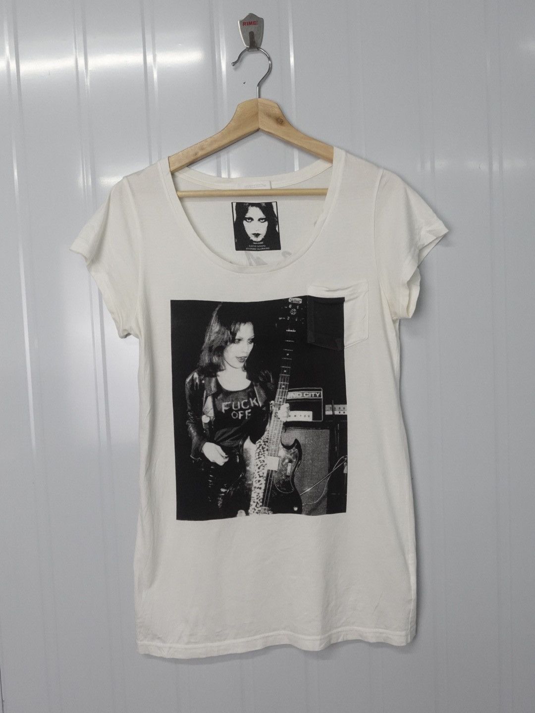 Hysteric Glamour RARE! Hysteric Glamour Phototee Fuck Off Promo Singer Size ONE SIZE - 2 Thumbnail