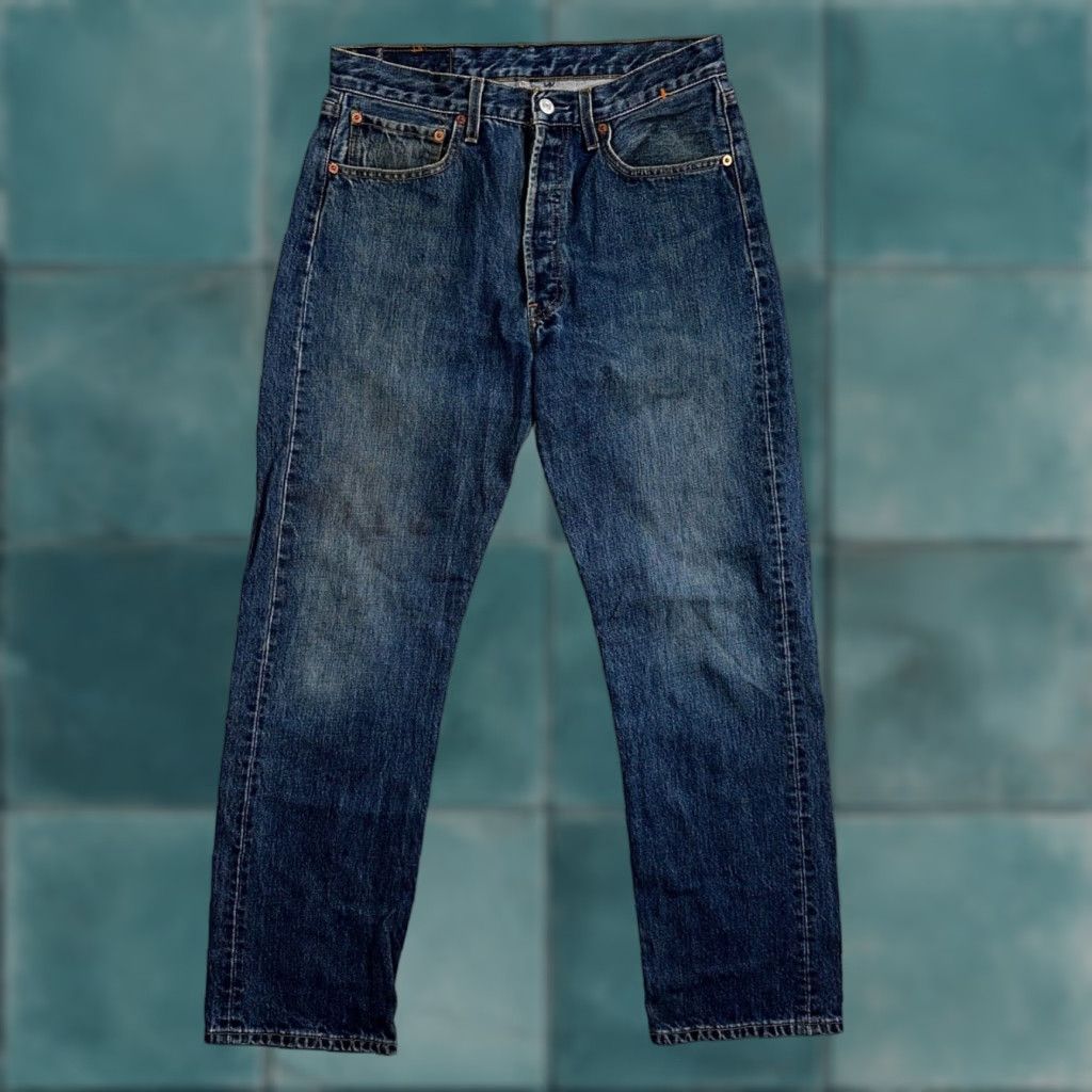 Levi's Levi's 501 Jeans Straight Levi's 501 Vintage 90s Europe Blue Denim Jeans 32x30 Mens Regular Jeans Size US 32 / EU 48 - 1 Thumbnail