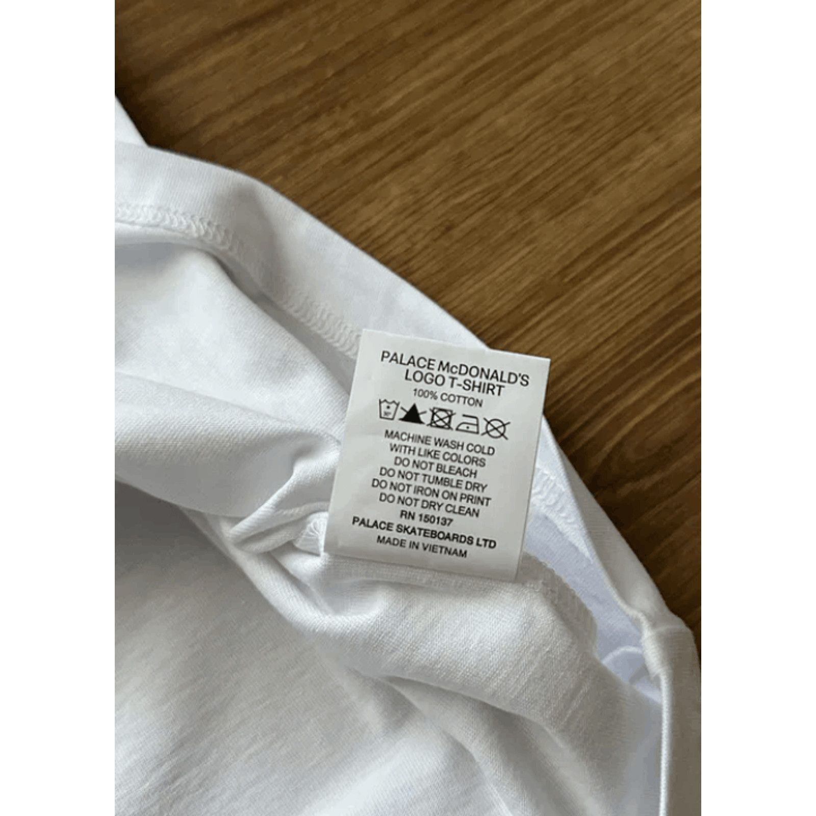 Palace NWT Palace McDonald’s Big logo Skate T-shirt Size US L / EU 52-54 / 3 - 3 Thumbnail