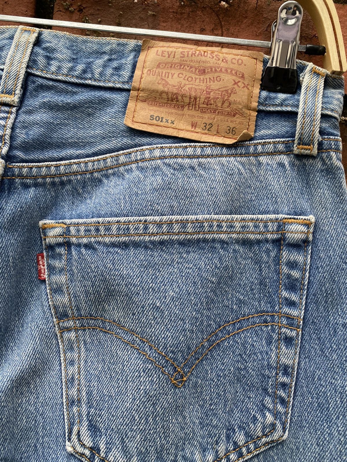 Levi's × Levi's Vintage Clothing × Vintage W31x34 Vintage levi's 501 faded dirty made in USA Size US 31 - 3 Thumbnail
