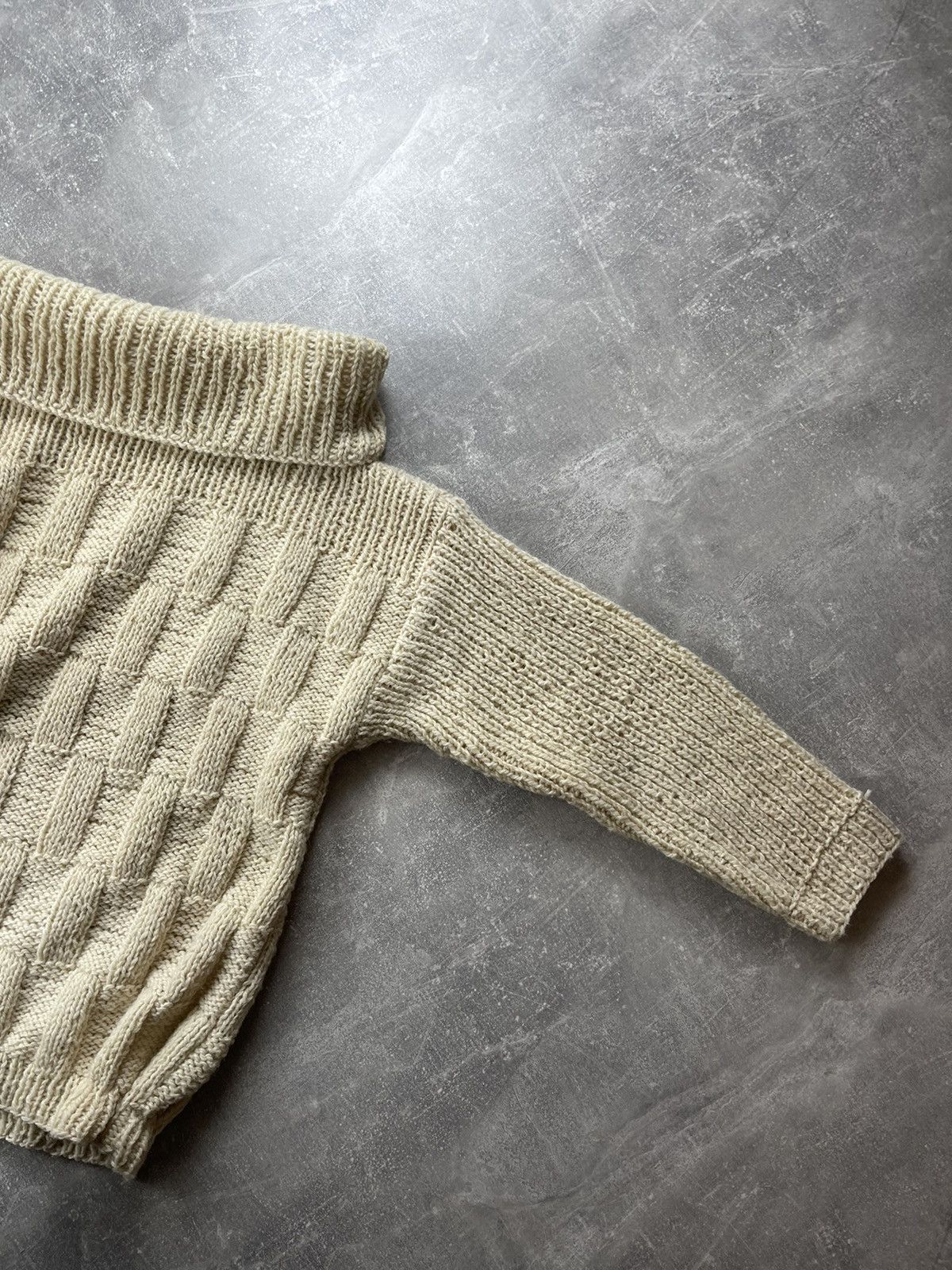Vintage Vintage AvantGarde Wool Turtleneck Sweater Chunky Cable Knit Size M / US 6-8 / IT 42-44 - 5 Thumbnail