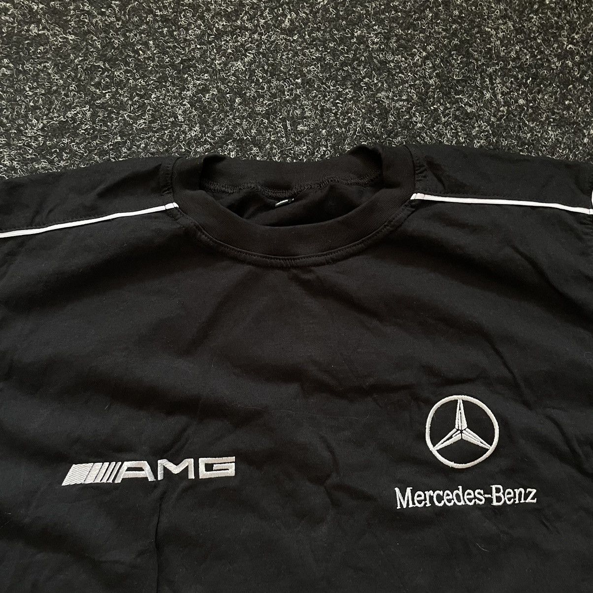Band Tees × Mercedes-Benz Mercedes Benz AMG black tee SHIRT MOTO RACING NASCAR Size US M / EU 48-50 / 2 - 2 Thumbnail
