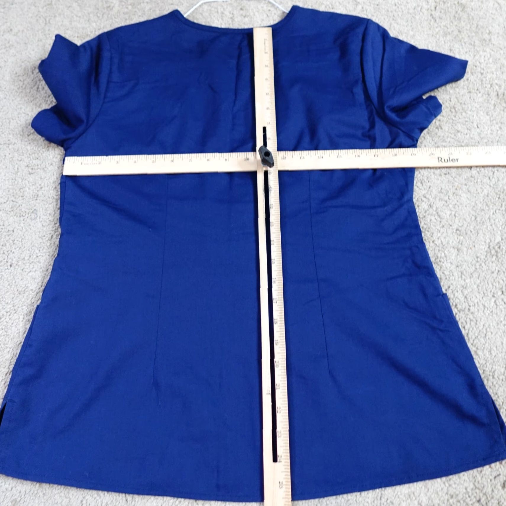 Vintage Healing Hands Scrub Top Womens Medium Blue Pockets V-Neck Size M / US 6-8 / IT 42-44 - 5 Thumbnail