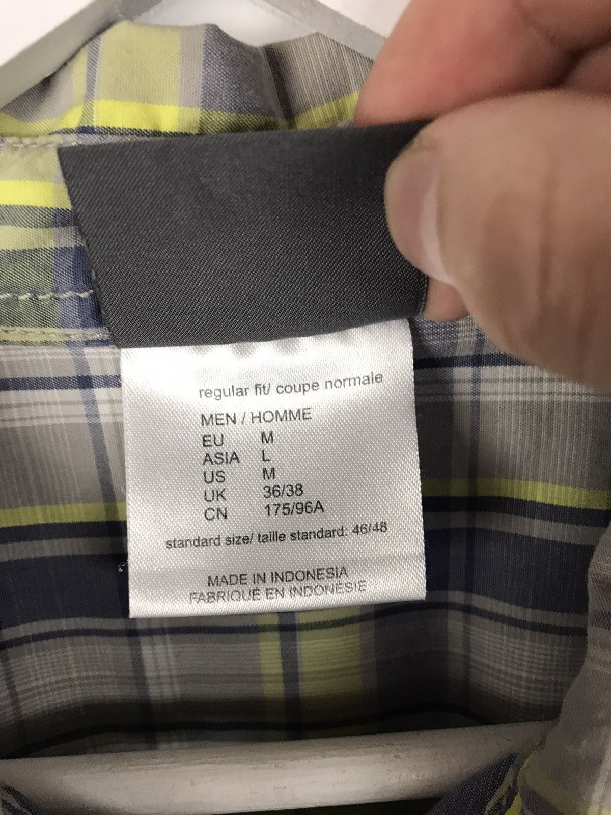 Jack Wolfskin Men’s M/50,Jack Wolfskin Quick Dry Short Sleeves Shirt,Activ Size US M / EU 48-50 / 2 - 7 Thumbnail