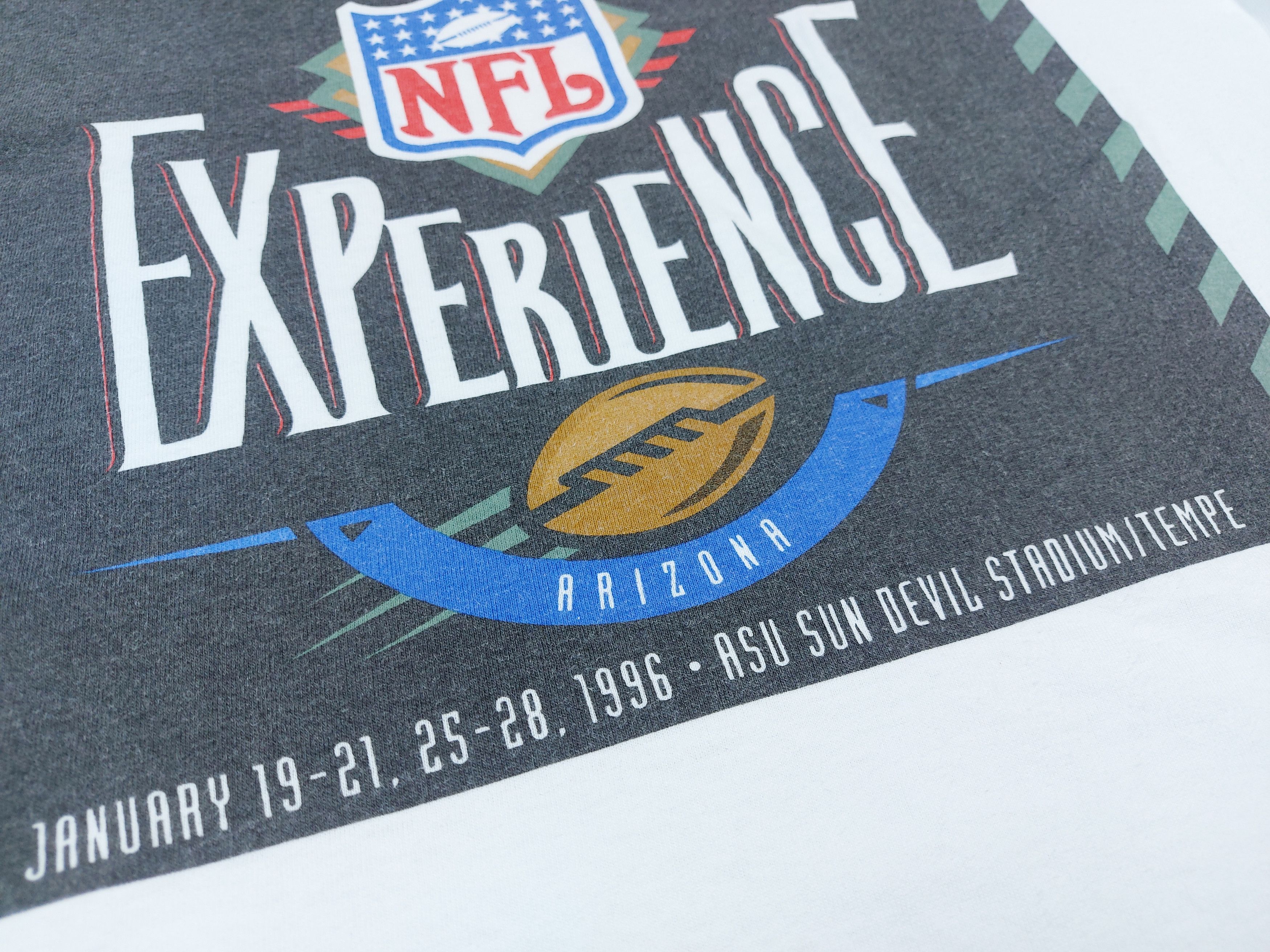 Coca Cola × NFL × Vintage Vintage 90s NFL Experience Arizona Coca-Cola Staff TEE Size US L / EU 52-54 / 3 - 8 Thumbnail