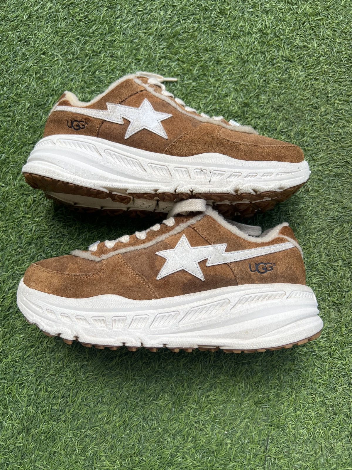 Bape × Ugg Bape x Ugg Sneaker Chestnut A bathing Ape Size US 9 / EU 42 - 2 Thumbnail