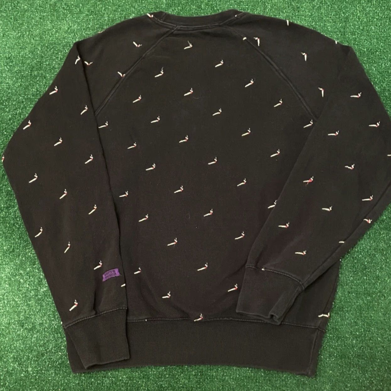 Vintage VINTAGE The Smokers Club World Wide Rollers 420 Embroidered Joint Crewneck Sweater Small Size US S / EU 44-46 / 1 - 2 Thumbnail