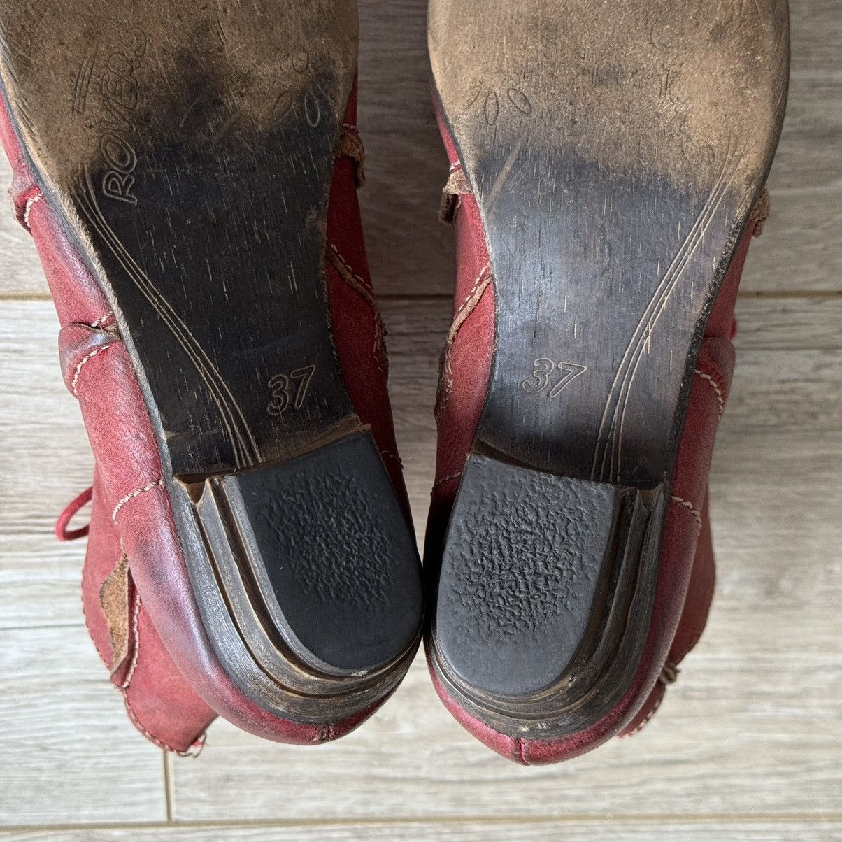 If Six Was Nine ROVERS Red Leather Ankle Boots – Size EU 37 Size US 7 / IT 37 - 7 Thumbnail