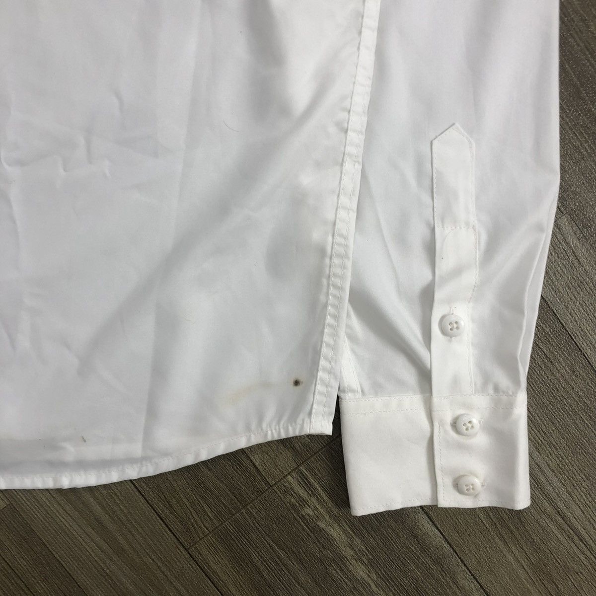 Dolce & Gabbana × Vintage Vintage Dolce & Cabbana Heraldic Patch White Long Shirt Size US M / EU 48-50 / 2 - 13 Thumbnail