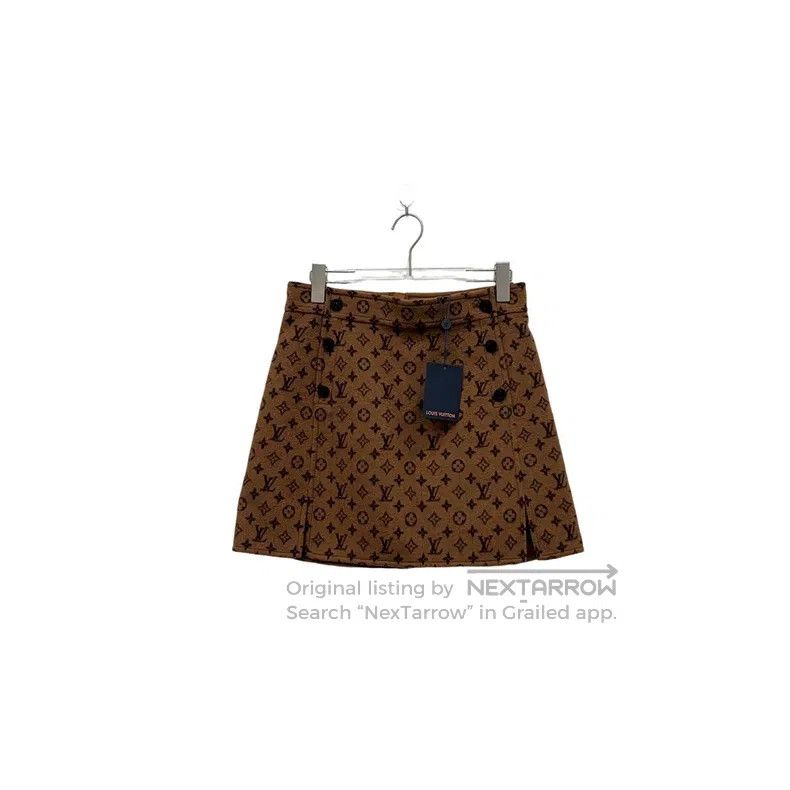 Louis Vuitton Louis Vuitton Full logo woolen skirt Size 37" - 1 Thumbnail