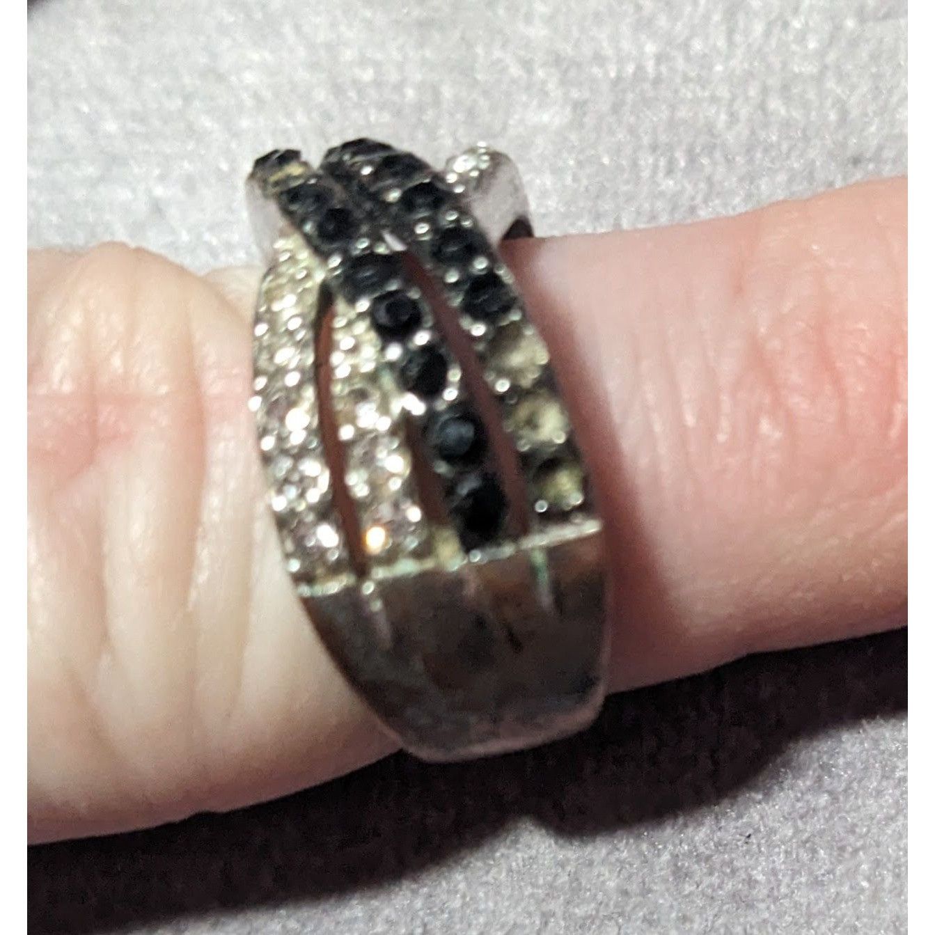 Other Black And Silver Quadruple Line Crisscross Rhinestone Ring S Size ONE SIZE - 14 Thumbnail