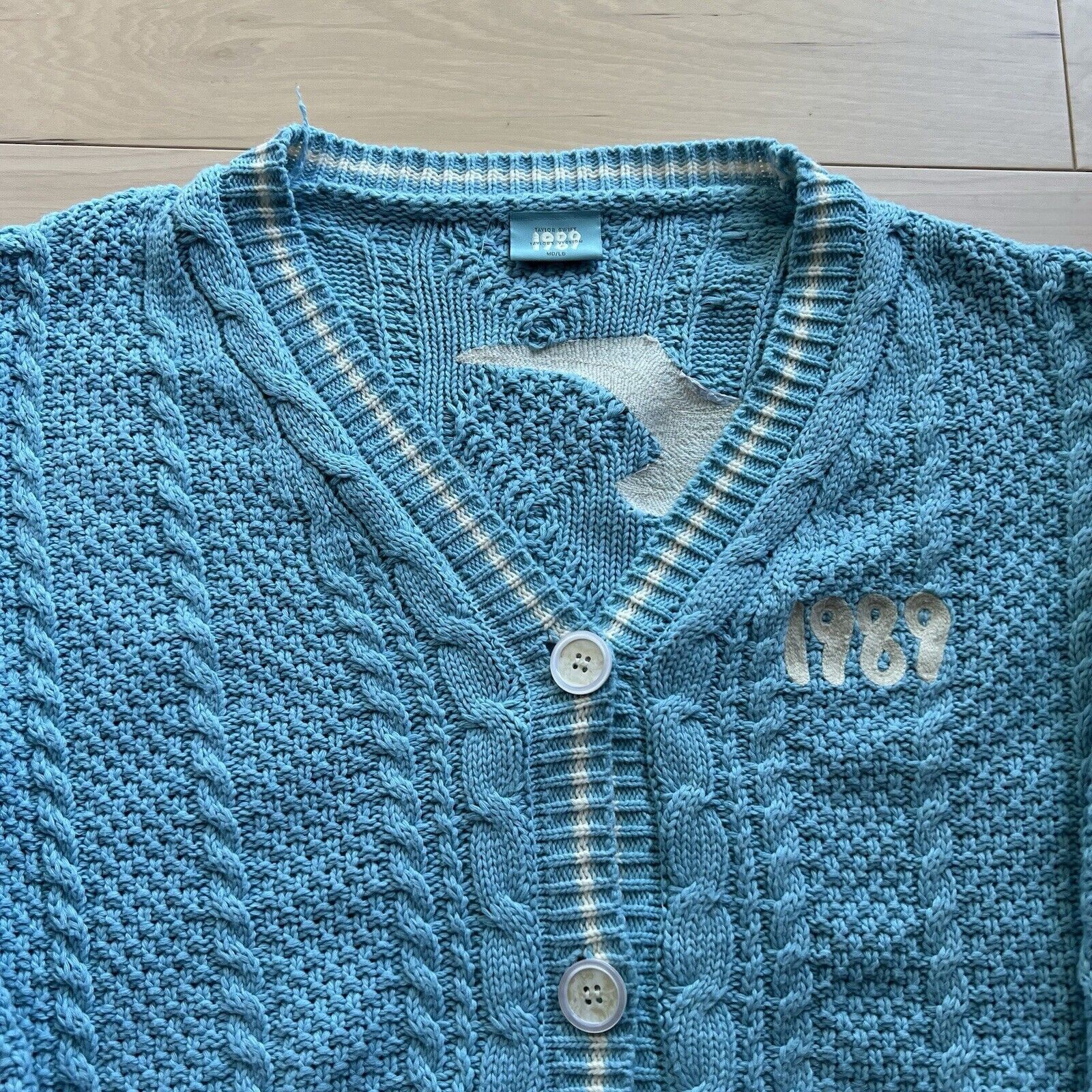Designer Taylor's Version 1989 Sweater Medium/Large Blue Cardigan Size L / US 10 / IT 46 - 3 Thumbnail