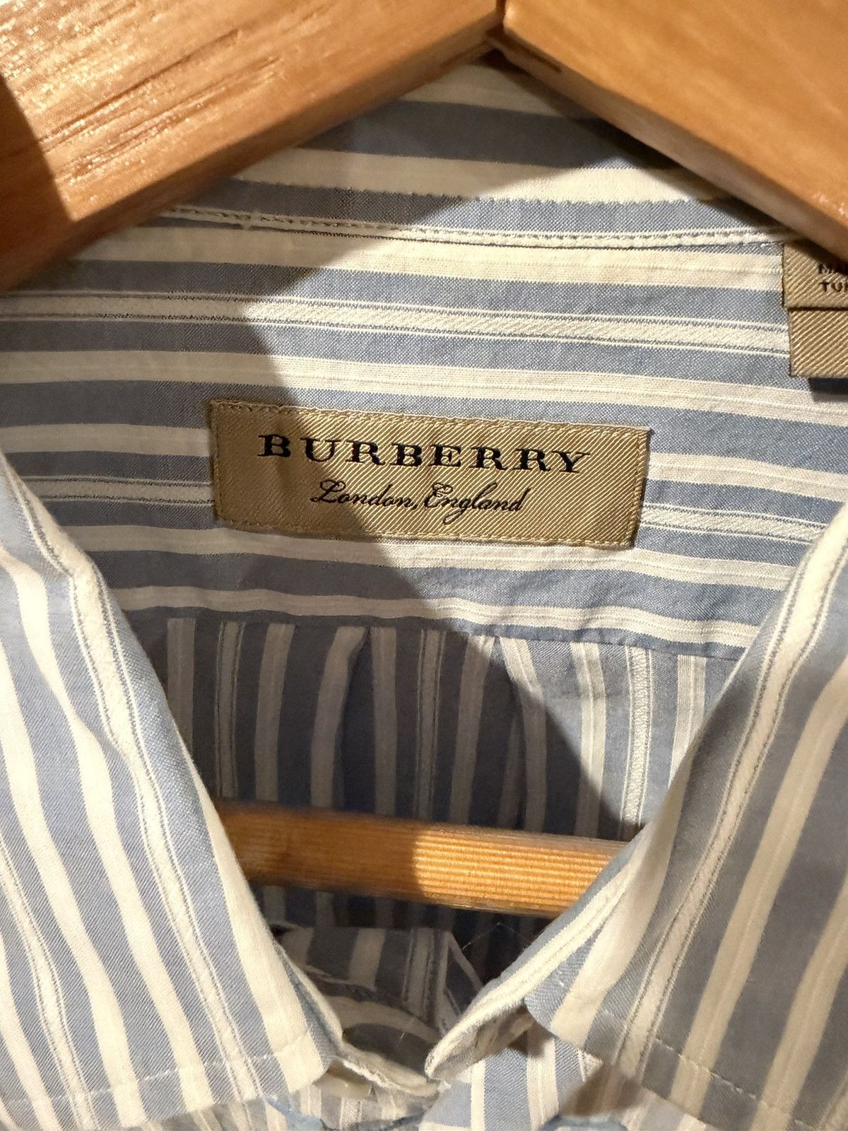 Burberry Burberry Logo Button Up Size US L / EU 52-54 / 3 - 2 Thumbnail