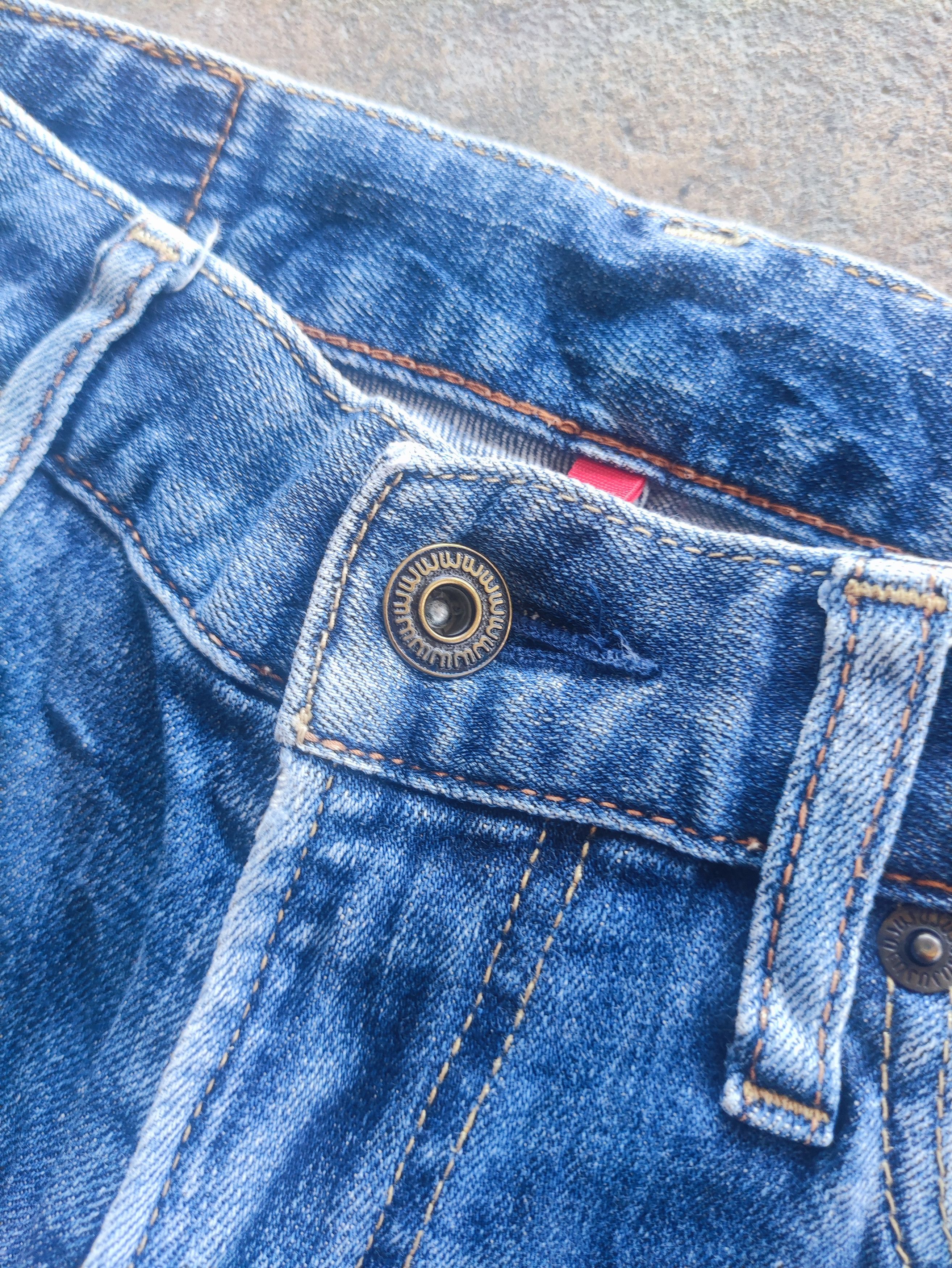 Japanese Brand Vintage Japanese Distressed Jeans Faded Denim Pants W30 Size US 30 / EU 46 - 5 Thumbnail