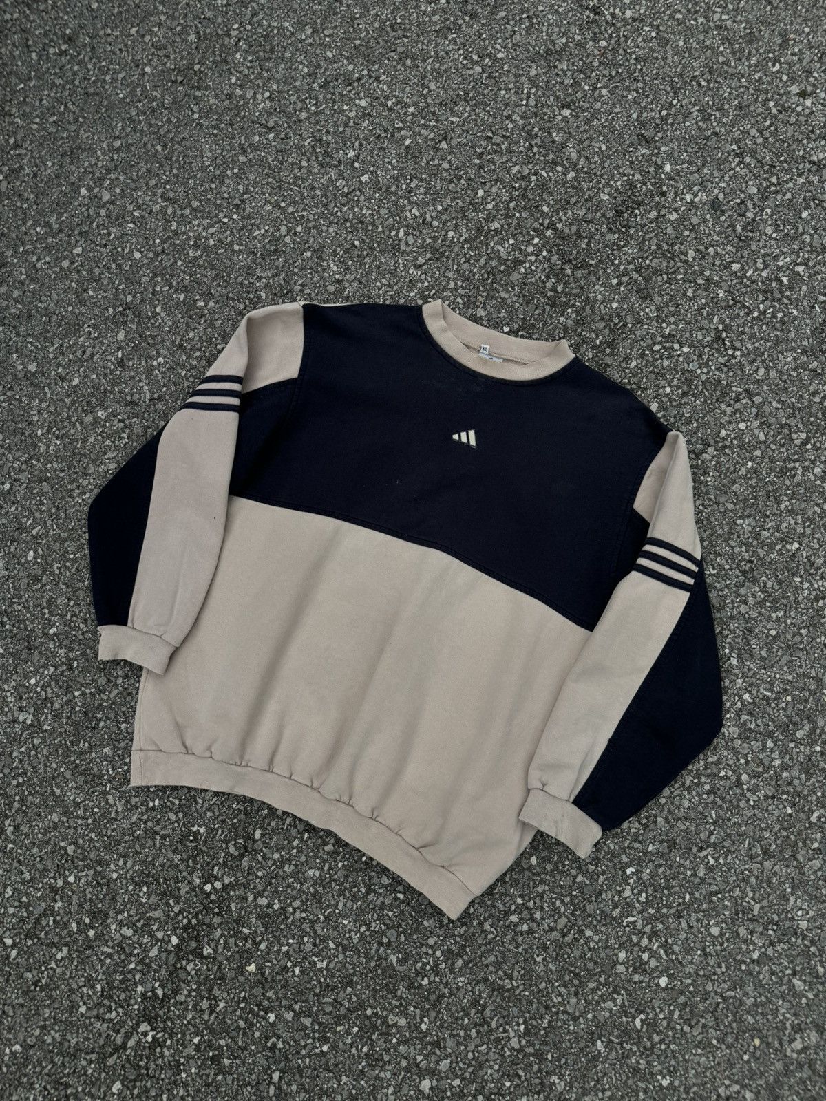 Adidas × Japanese Brand × Vintage Adidas Bootleg boxy crewneck vintage 90s rare rap skate Size US M / EU 48-50 / 2 - 2 Thumbnail