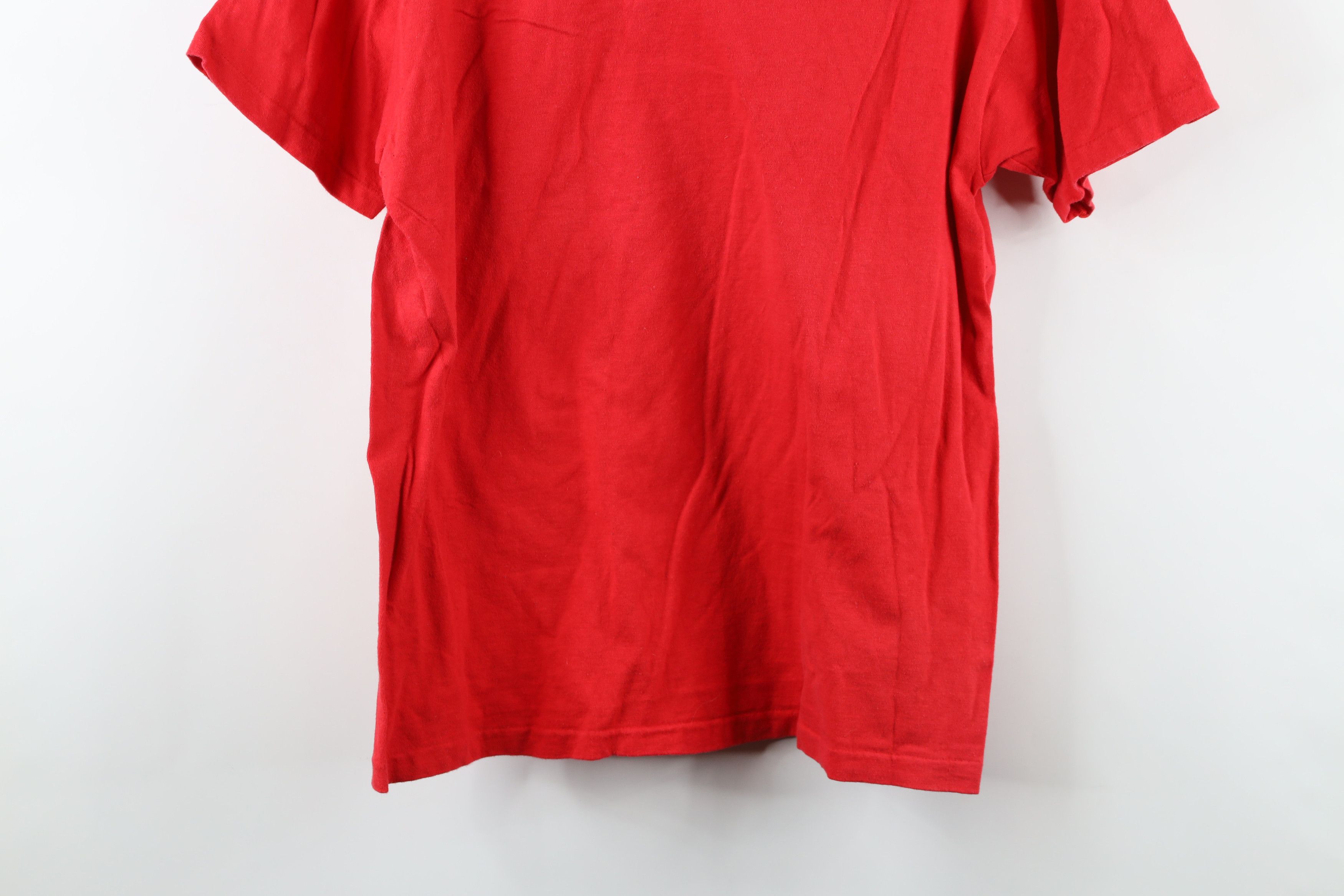 Vintage Vintage 90s Hanes Blank Pocket T-Shirt Cotton Red USA Size US L / EU 52-54 / 3 - 12 Preview