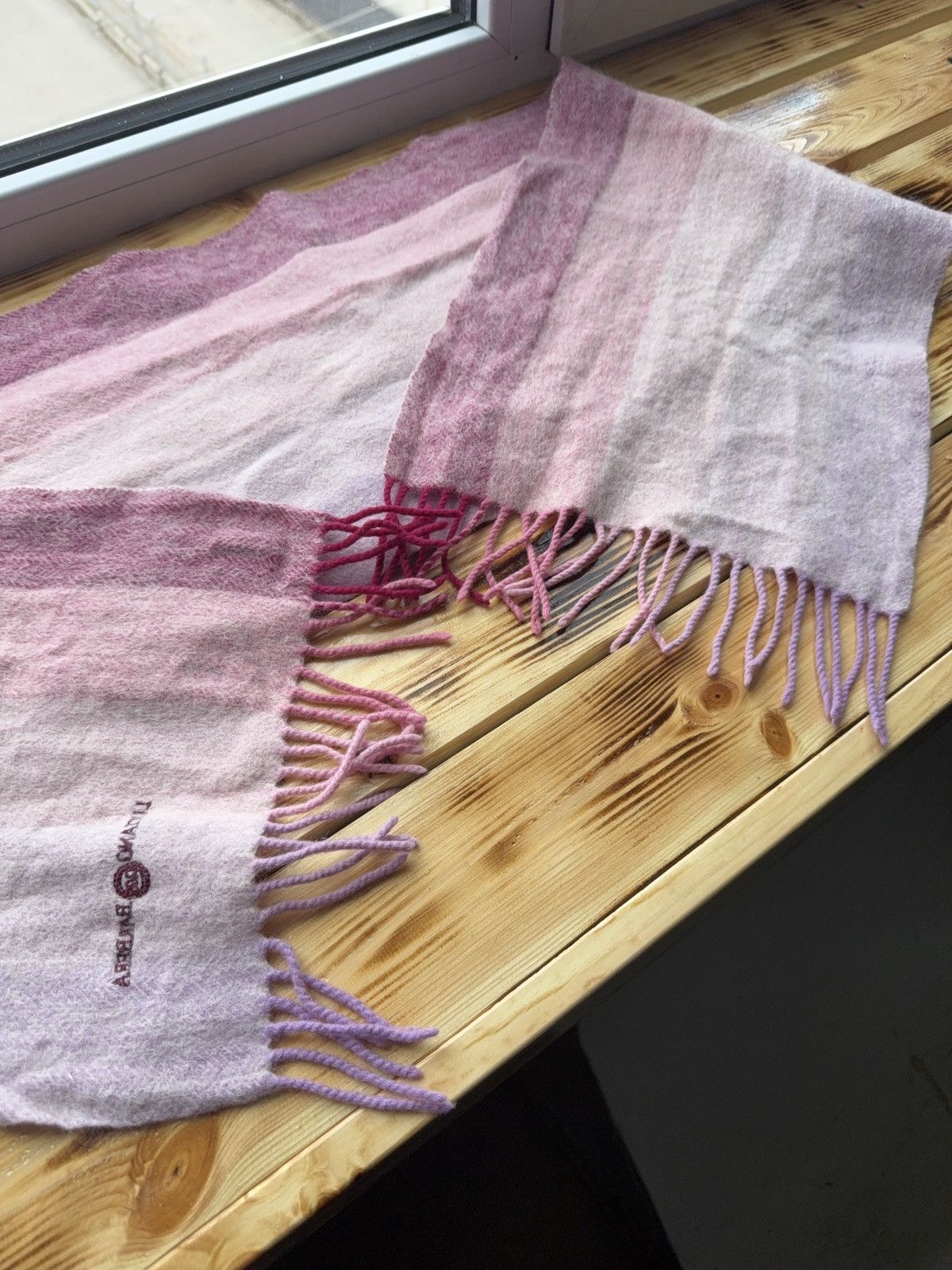 Luciano Barbera Luciano Barbera Merino Wool Scarf Pink Ombre Fringe Italy Size ONE SIZE - 2 Thumbnail