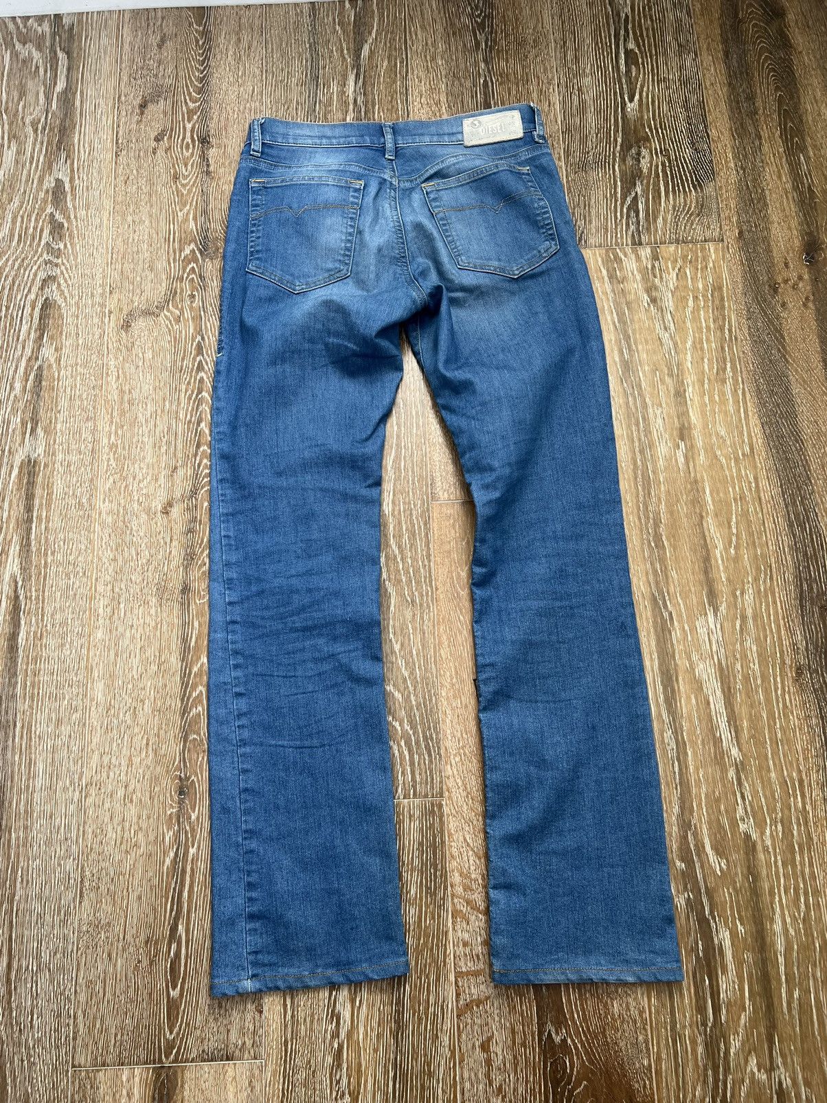 Diesel Womens diesel bootree stretch jeans Size 27" / US 4 / IT 40 - 2 Thumbnail